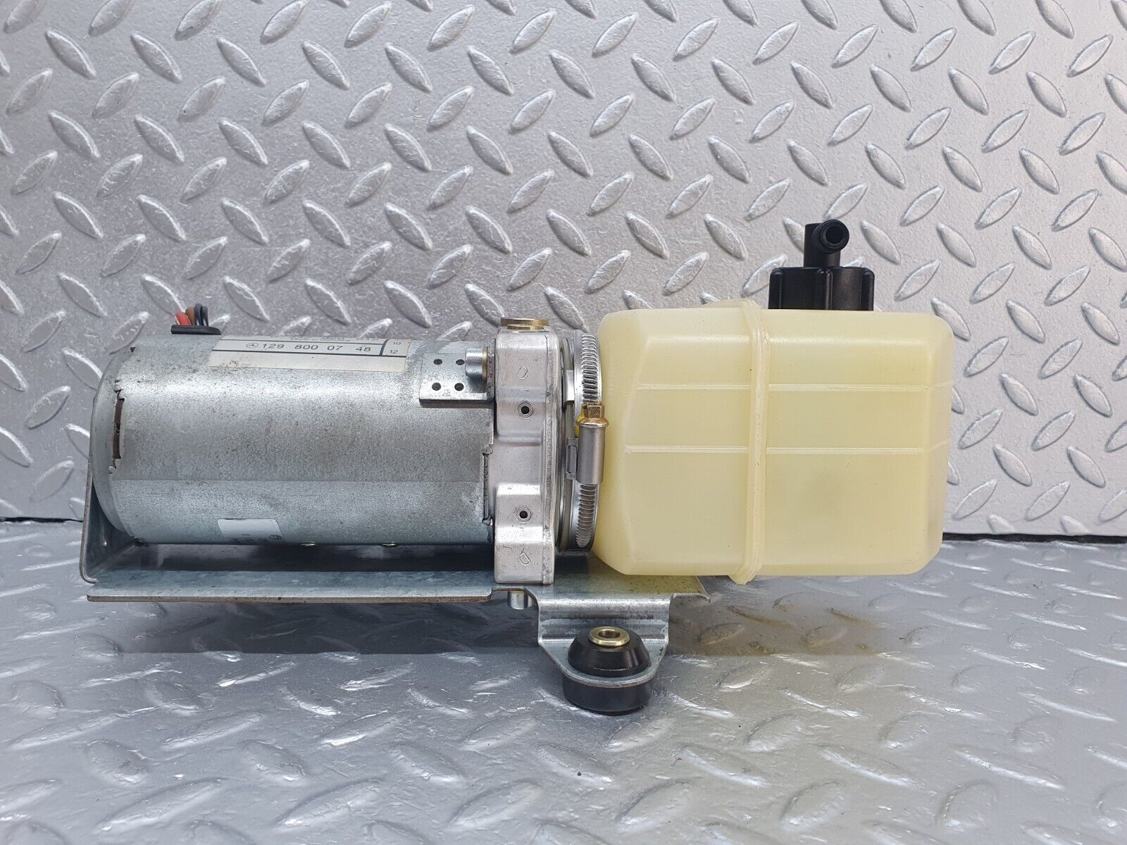 42456 Mercedes-Benz R129 320SL Coupe Roof Hydraulic Pump Bosch 1298000748 0542020012 0015427419