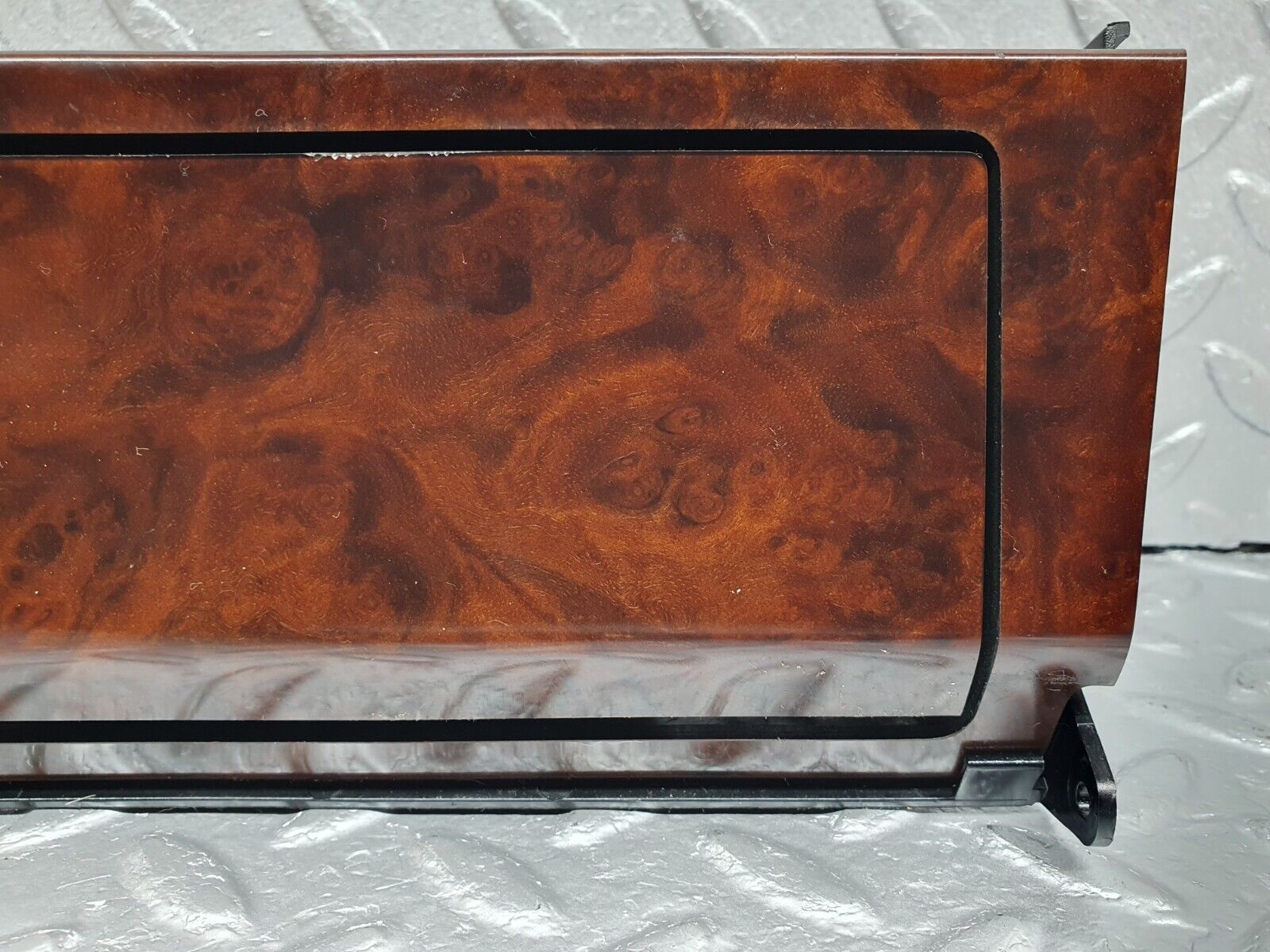 41910 Mercedes-Benz W202 C200 Centre Console Ashtray Wood Finish 2028100028