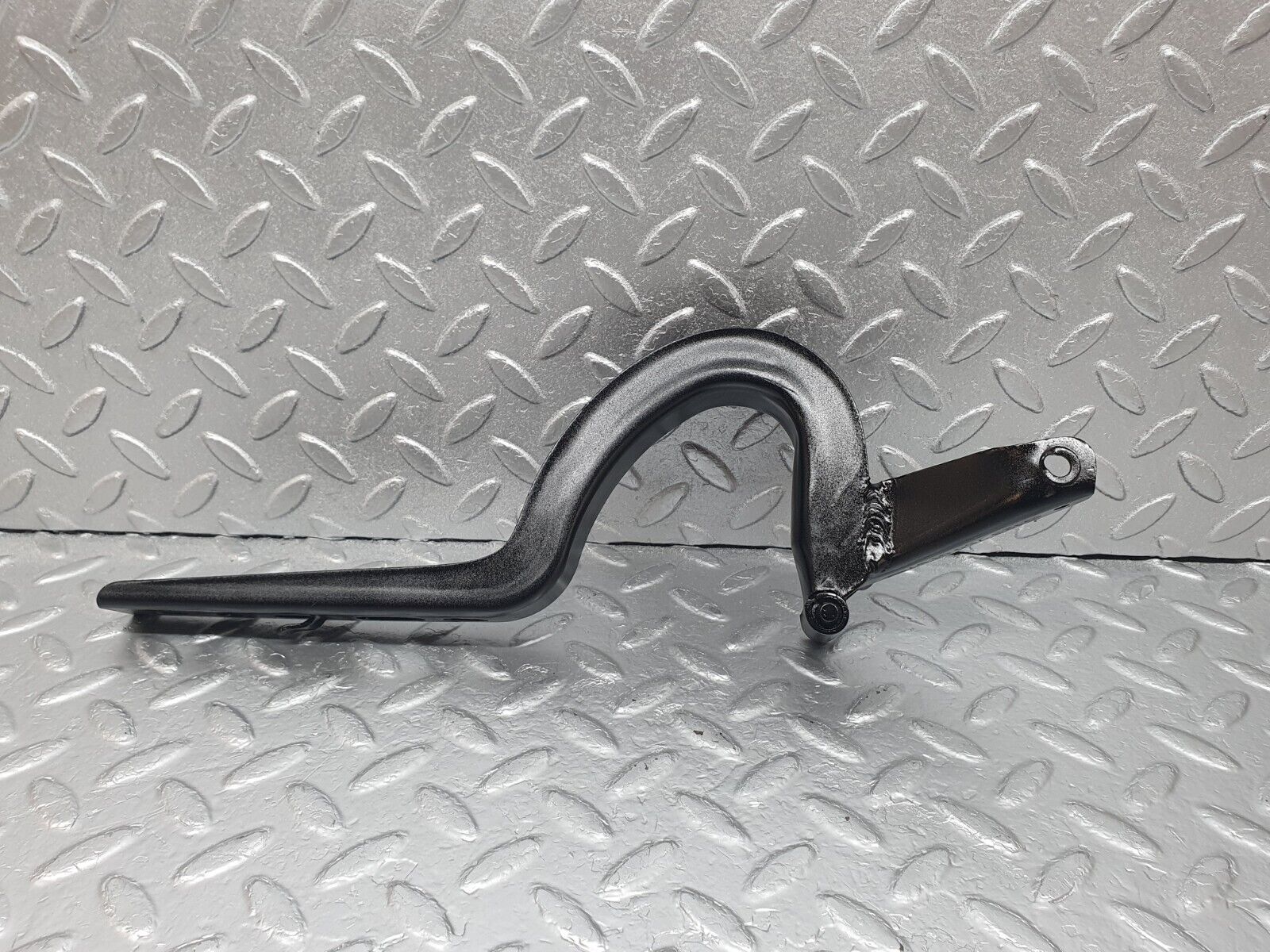 43938 Mercedes-Benz C123 230CE Coupe Trunk Lid Hinge Left Side 1237500187