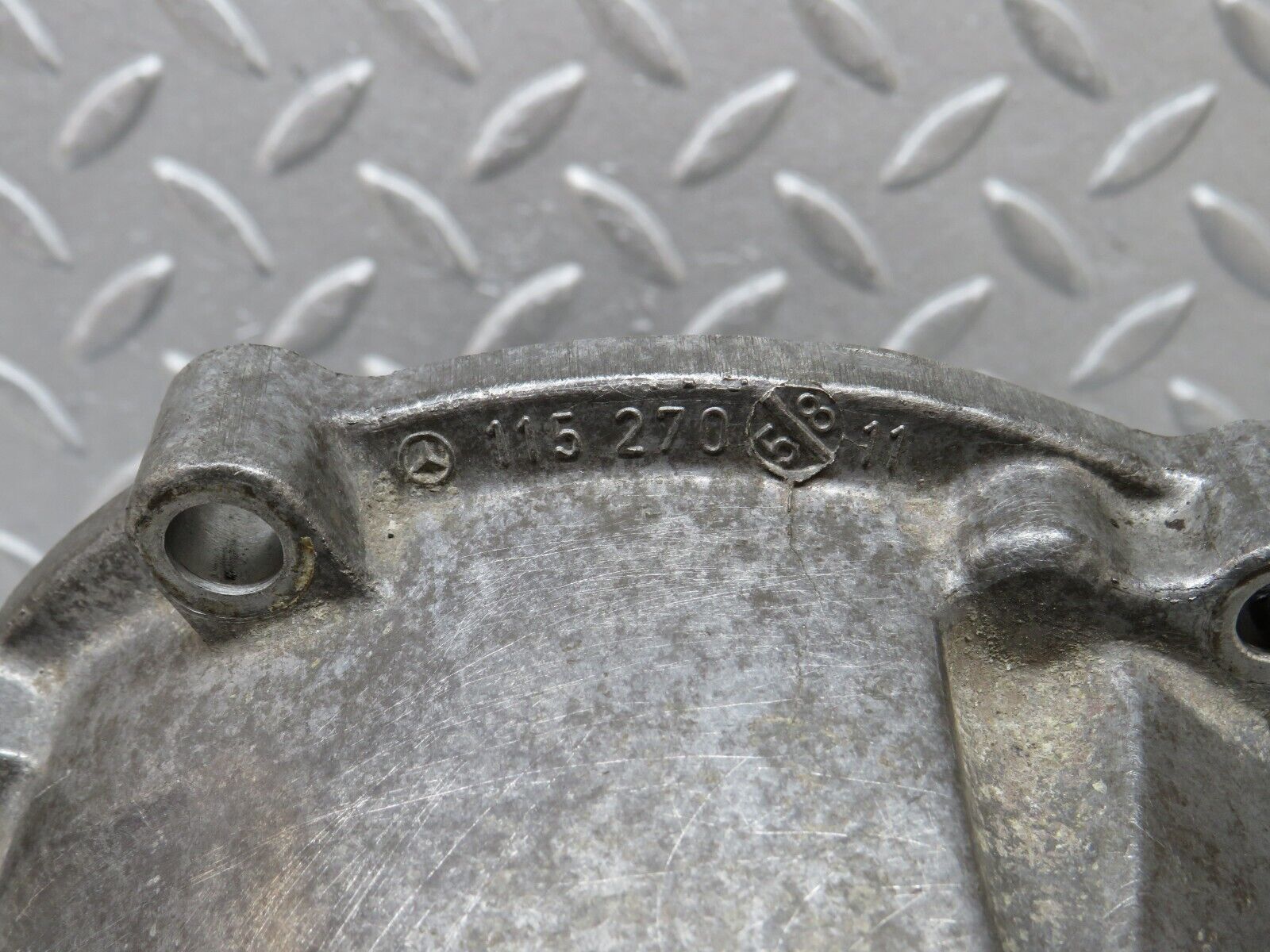 36428 Mercedes-Benz R107 450SL Automatic Gearbox Rear Housing 1152705811