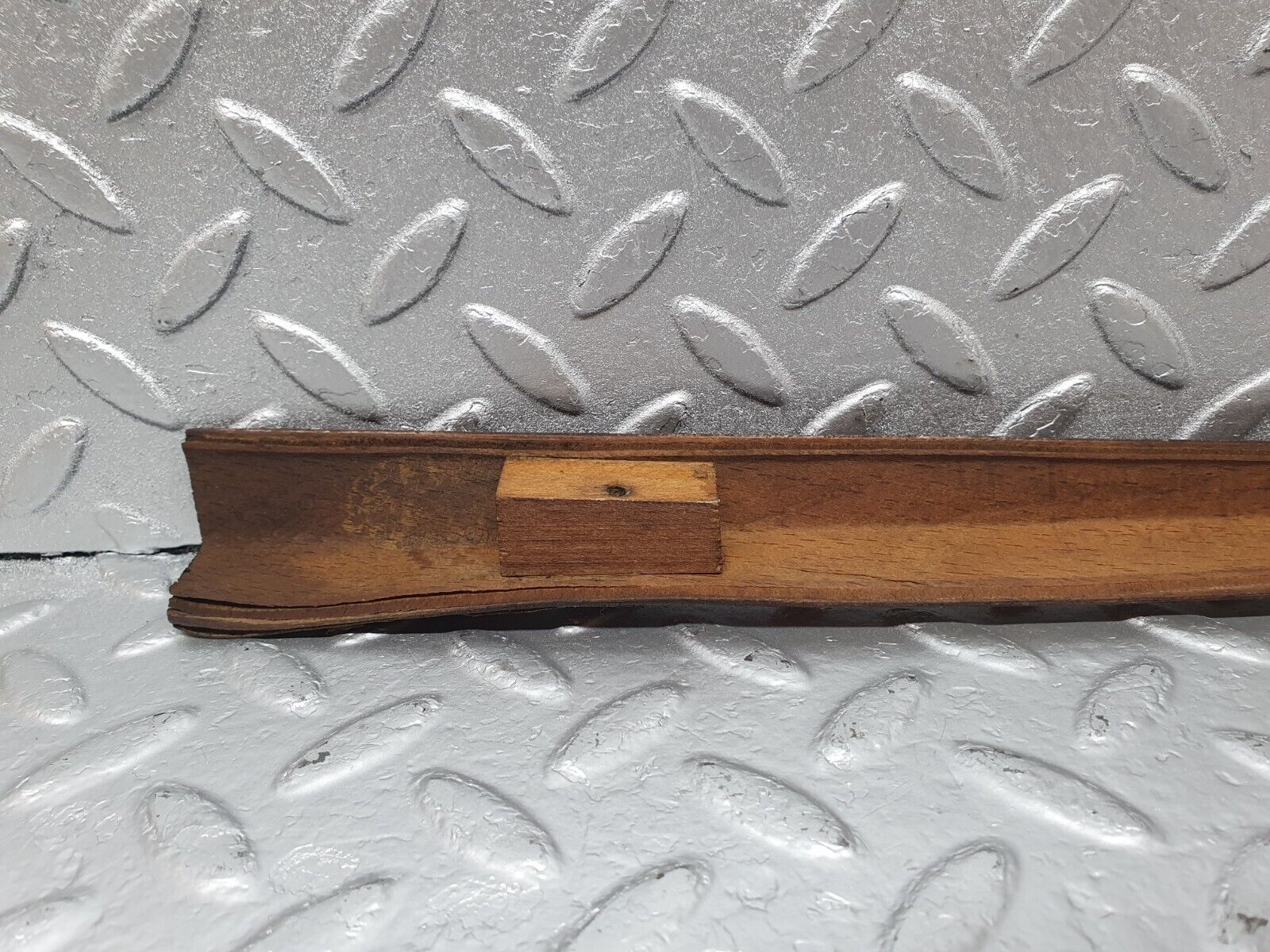 43390 Mercedes-Benz W108 280SE Front Right Door Wood Trim