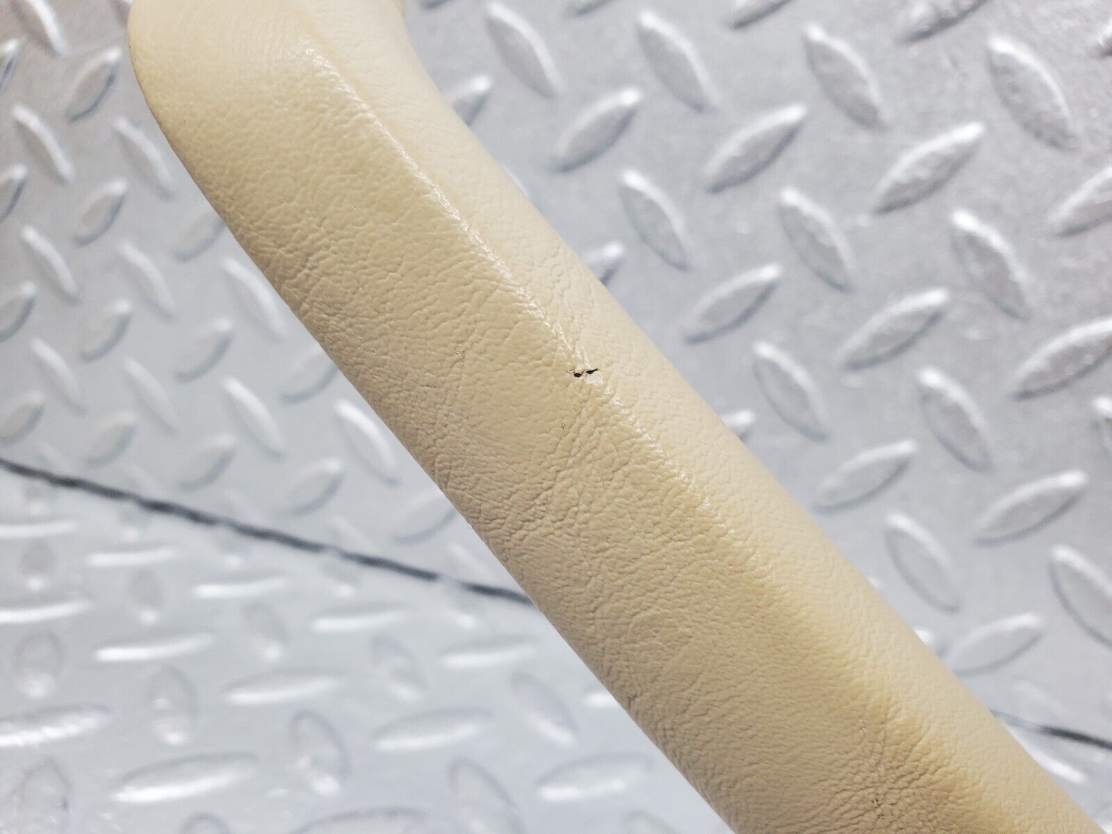 45613 Mercedes-Benz W126 420SE Rear Right Interior Door Handle Beige 1269701201