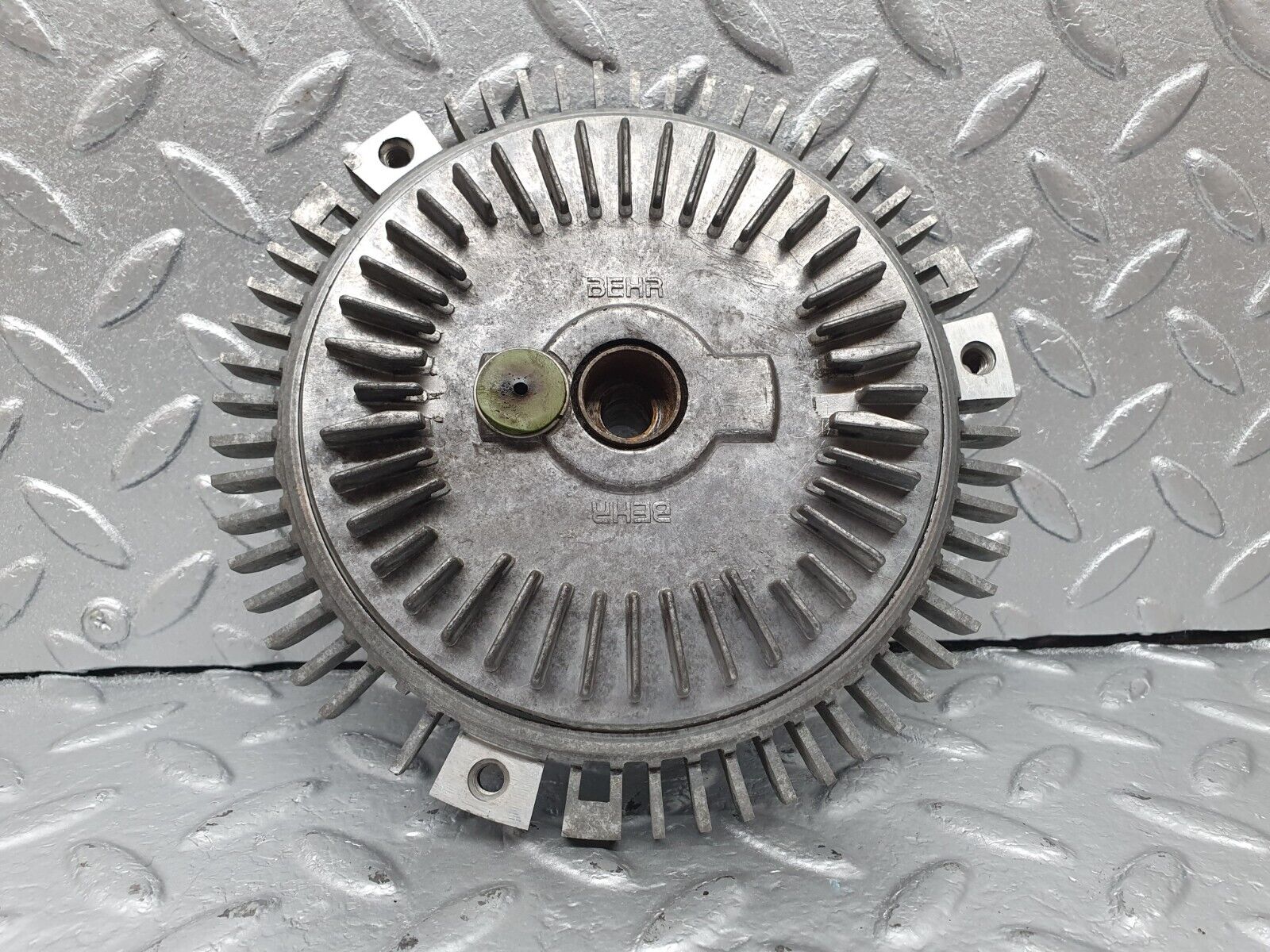 42310 Mercedes-Benz R129 320SL Coupe Engine Cooling Fan Clutch