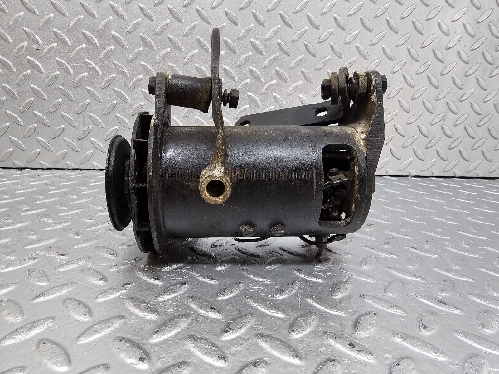 1479 Mercedes-Benz W120 PONTON Bosch Alternator 160/12/2500