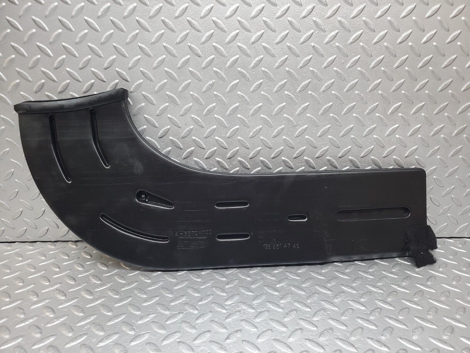 45626 Mercedes-Benz W126 420SE Air Duct Heater Ventilation Left 1268314746