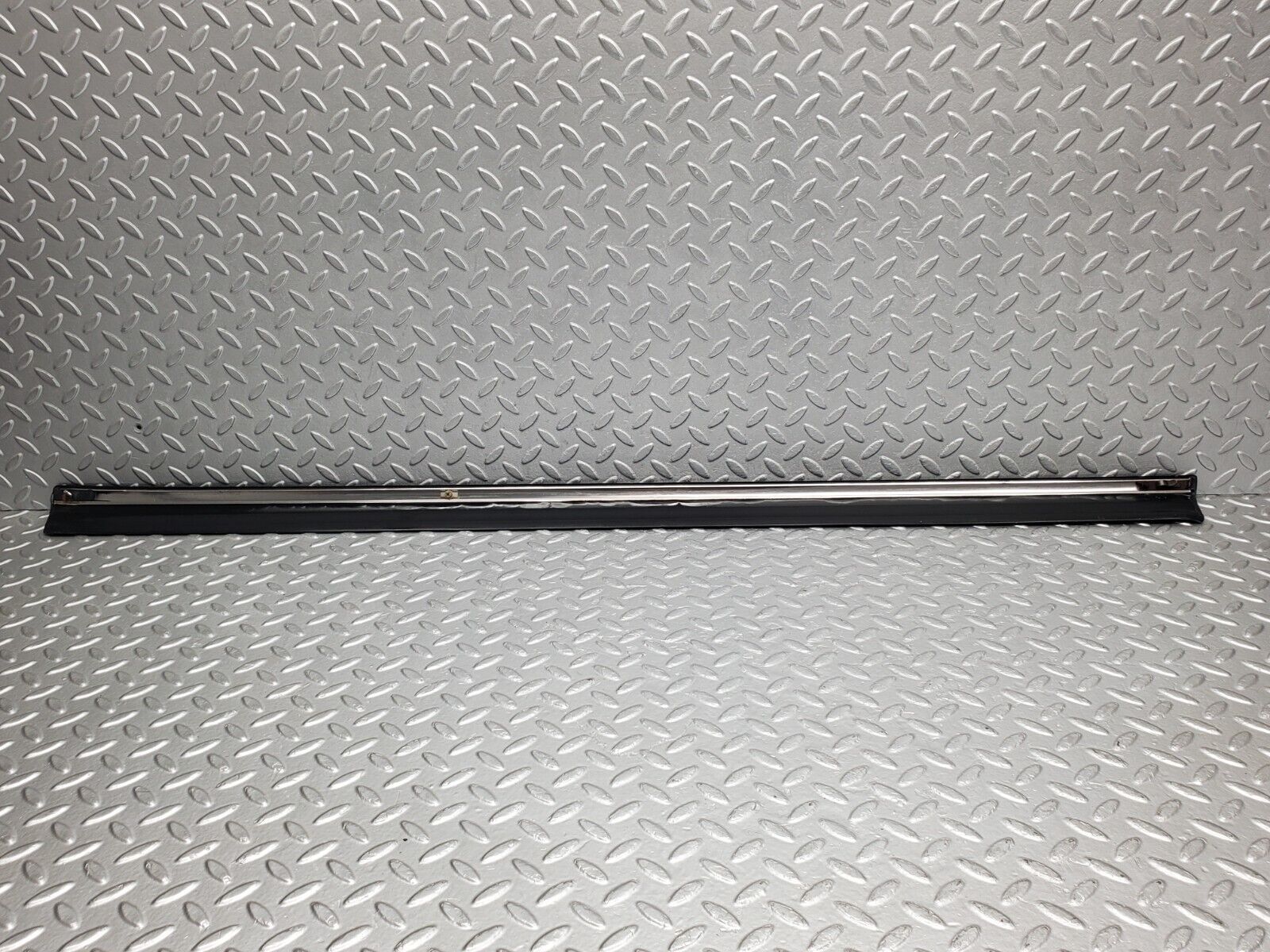 46332 Mercedes-Benz C123 280CE Coupe Left Door Lower Moulding Trim 1236903380