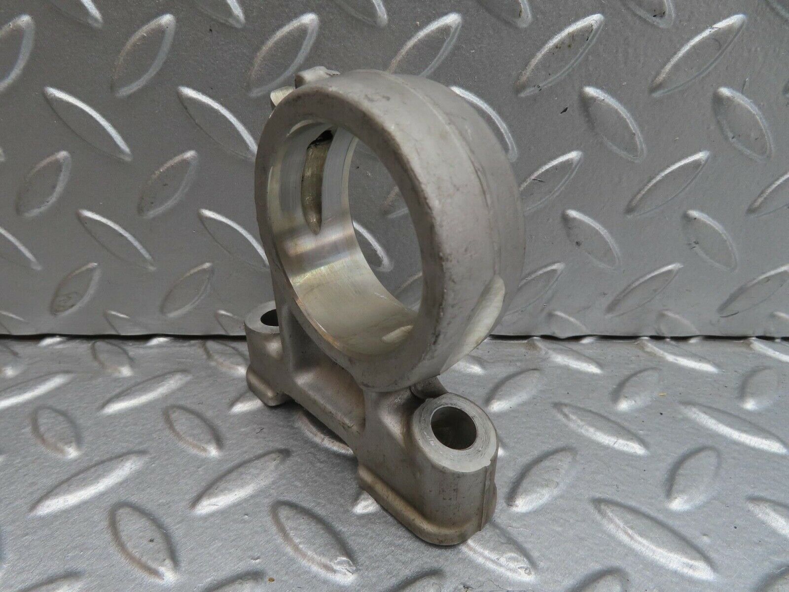 13735 Mercedes-Benz R107 450SL Camshaft Tower Bearing 1160512712