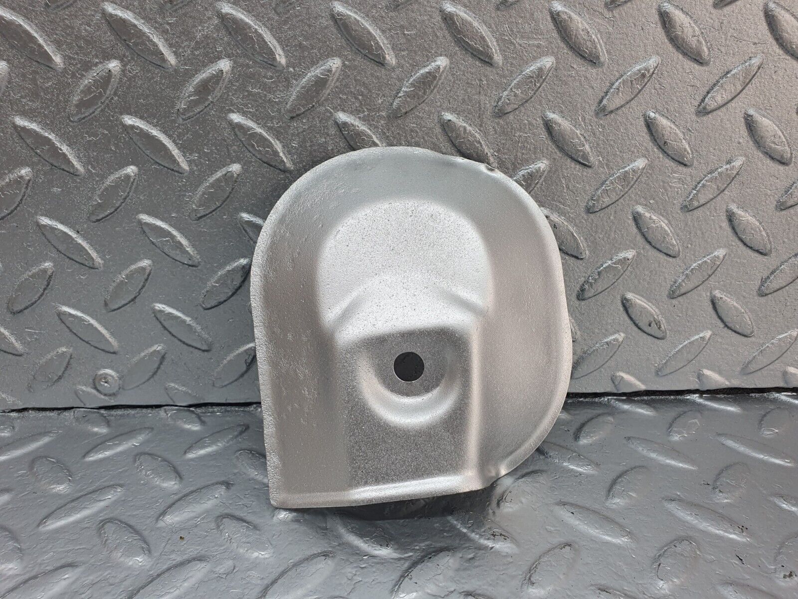 42845 Mercedes-Benz W201 190 2.0L Engine Mount Bracket Heat Shield Right Side