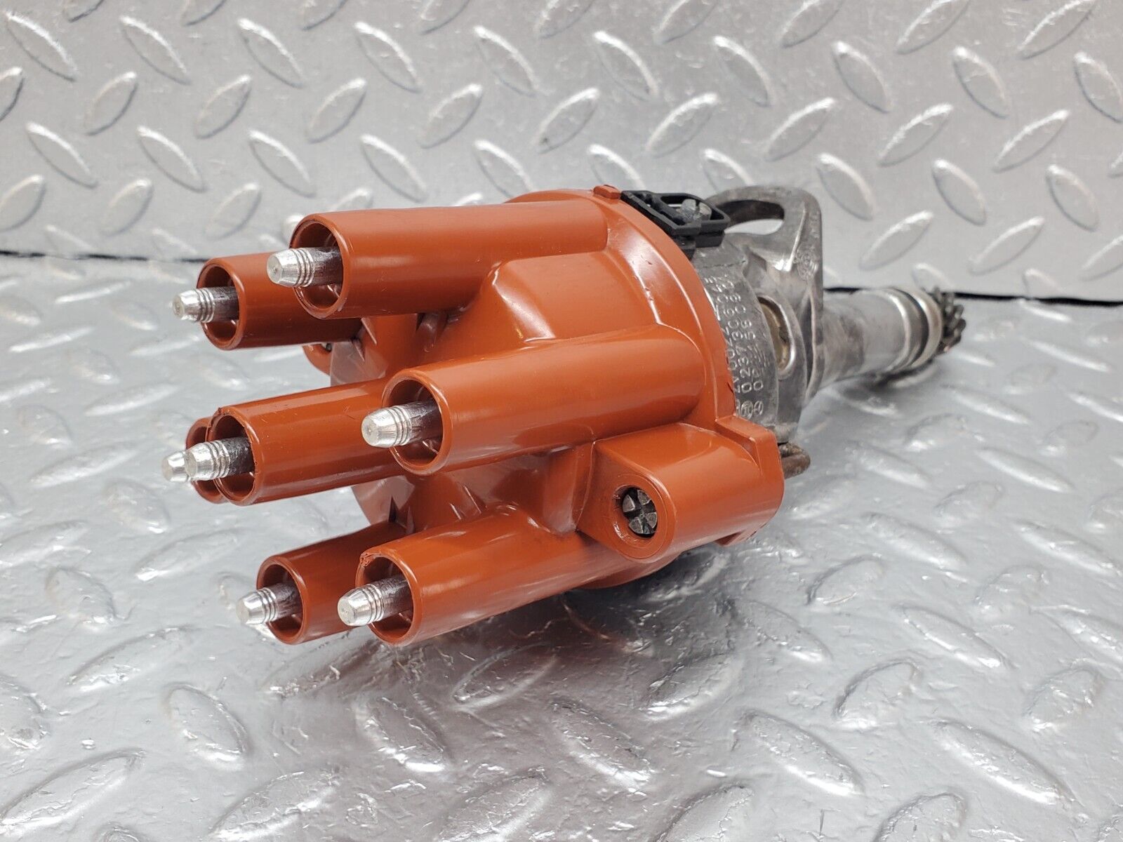 45431 Mercedes-Benz 280E M110.988 Ignition Distributor Bosch 0031580901 0237306045