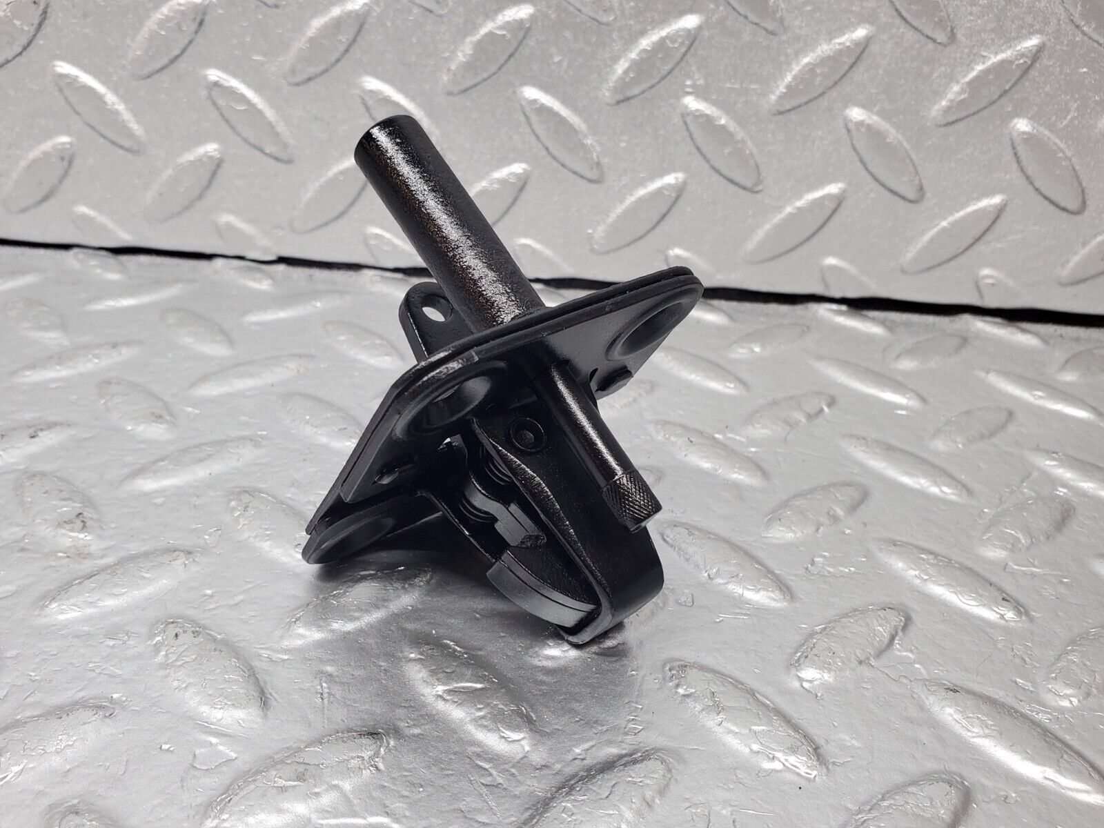 44496 Mercedes-Benz W123 280E Bonnet Lock Latch