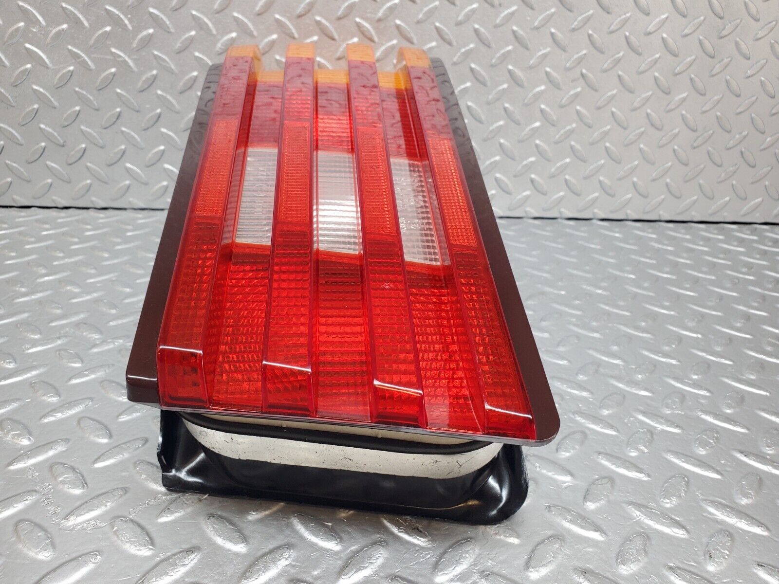 45039 Mercedes-Benz R129 300SL Coupe Tail Light Right Side