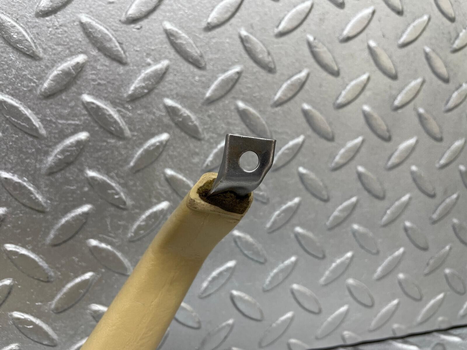 44260 Mercedes-Benz W123 280E Rear Right Interior Door Handle Beige 1239701801