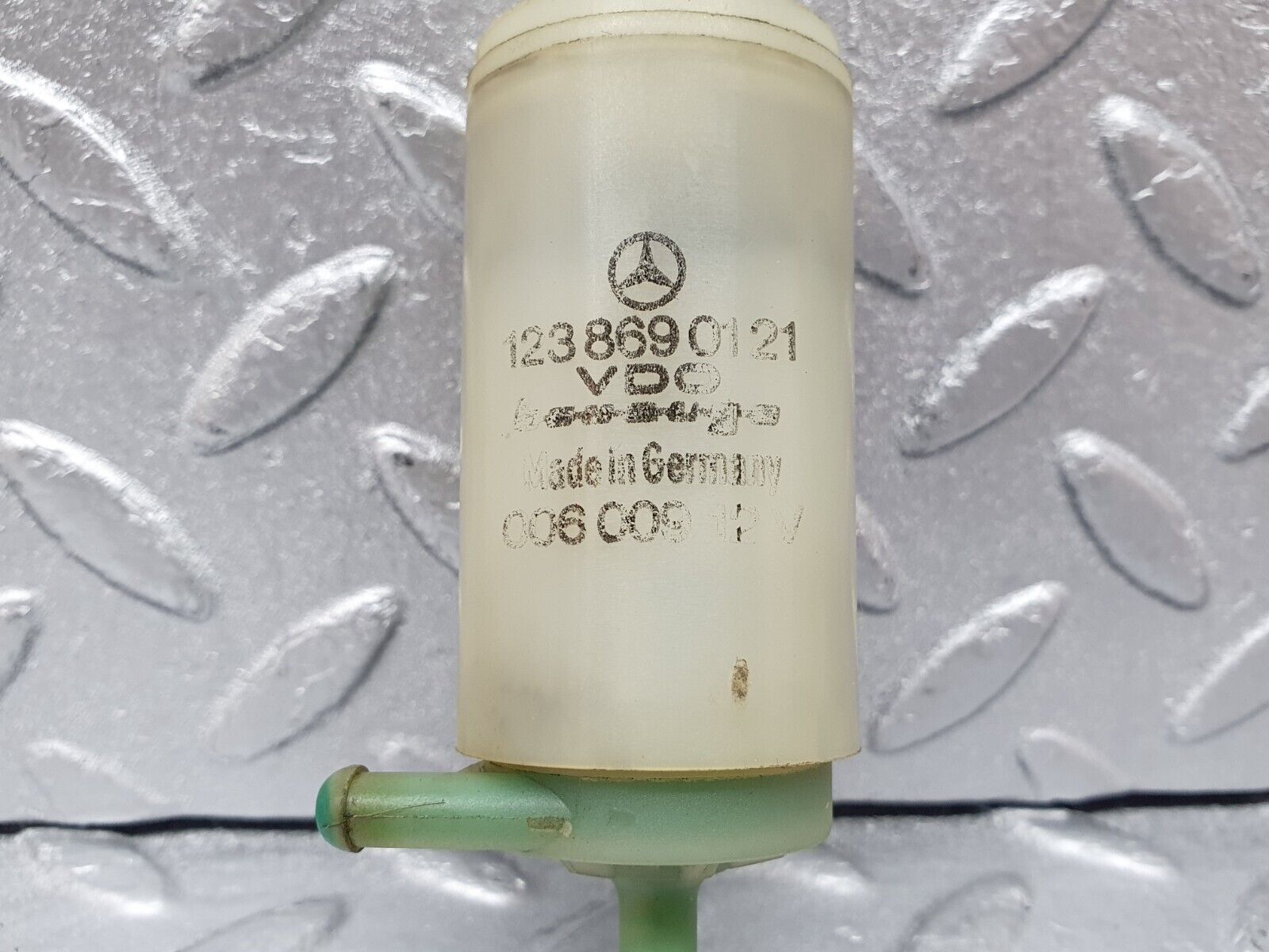 44071 Mercedes-Benz C123 230CE Coupe Windscreen Washer Pump VDO 1238690121