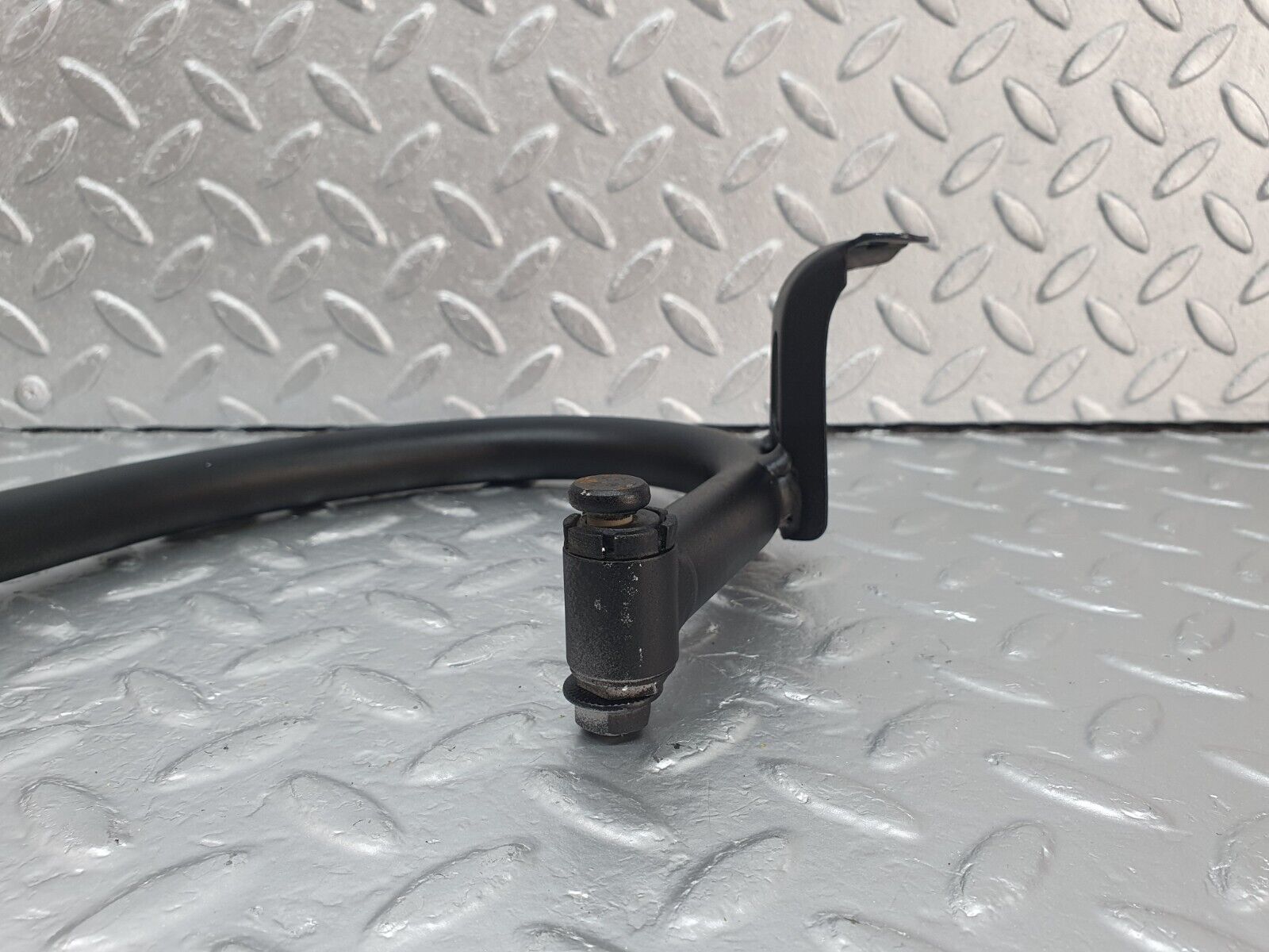 42840 Mercedes-Benz W201 190 2.0L Trunk Lid Hinge Left Side