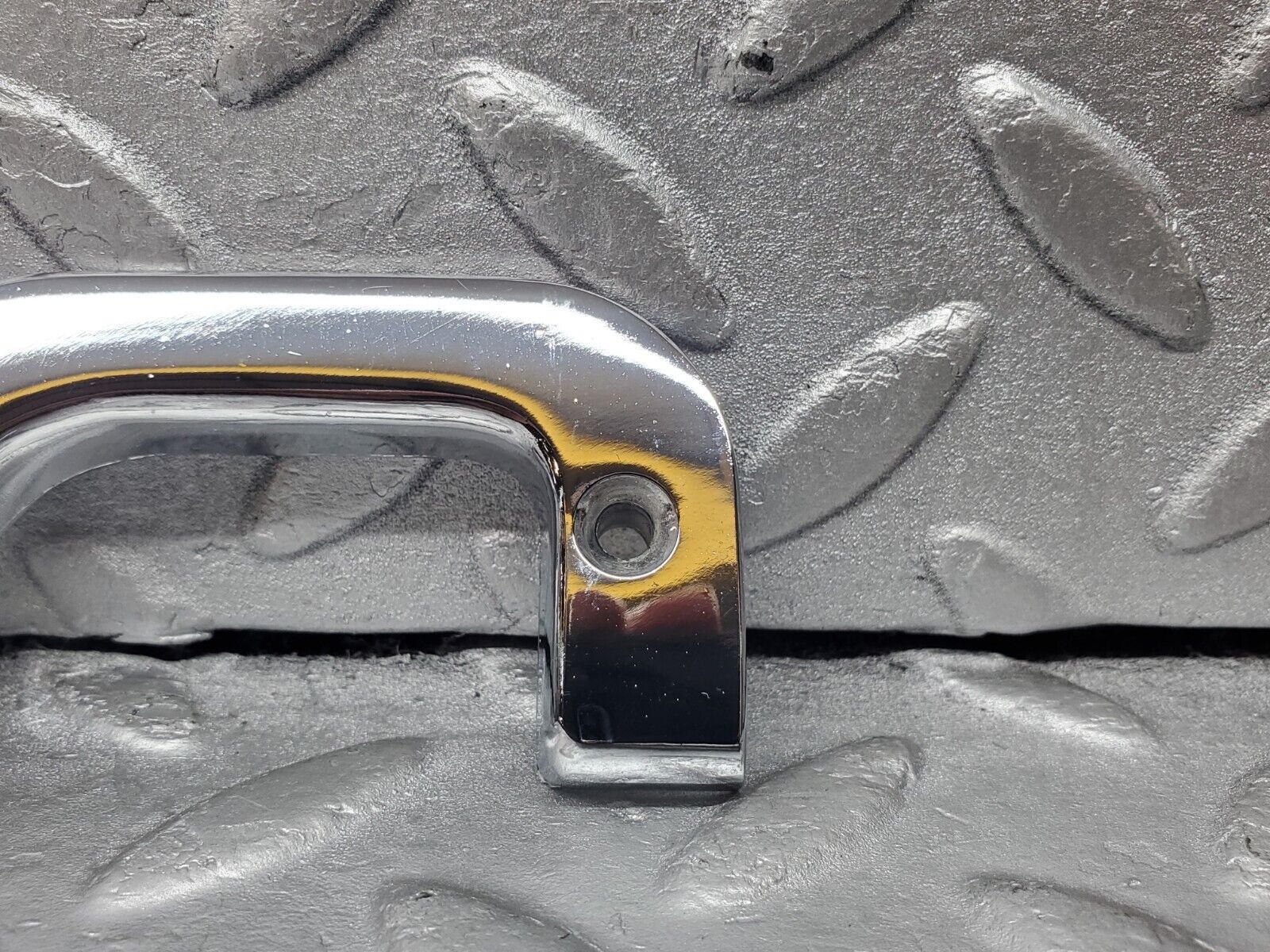 45557 Mercedes-Benz W126 420SE Interior Chrome Door Latch Trim Left 1237230124