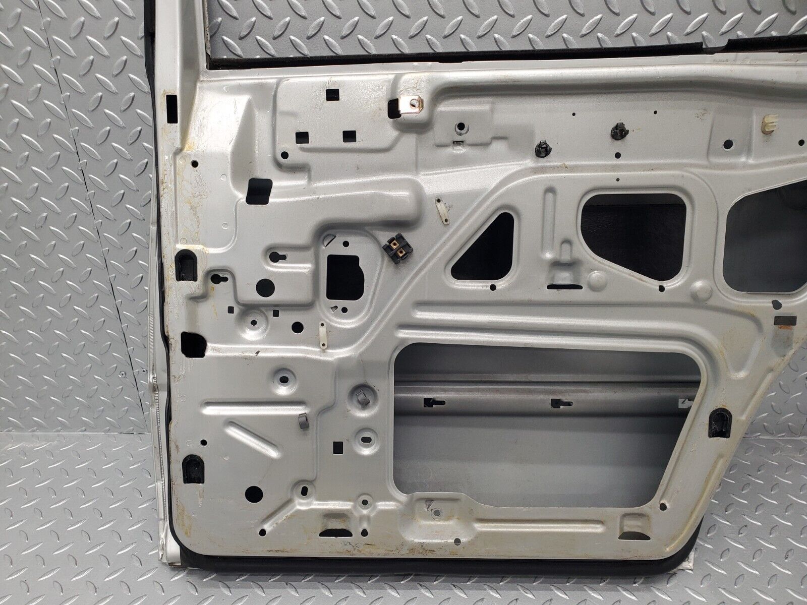 46123 Mercedes-Benz W124 Rear Right Door