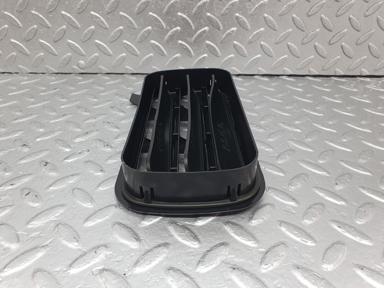 42494 Mercedes-Benz R129 320SL Coupe Air Intake Vent 1248370230 1248370242