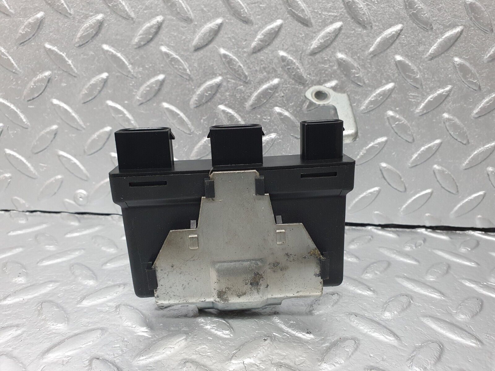 41862 Mercedes-Benz W202 C200 Brake Assist Control Unit 0255454732