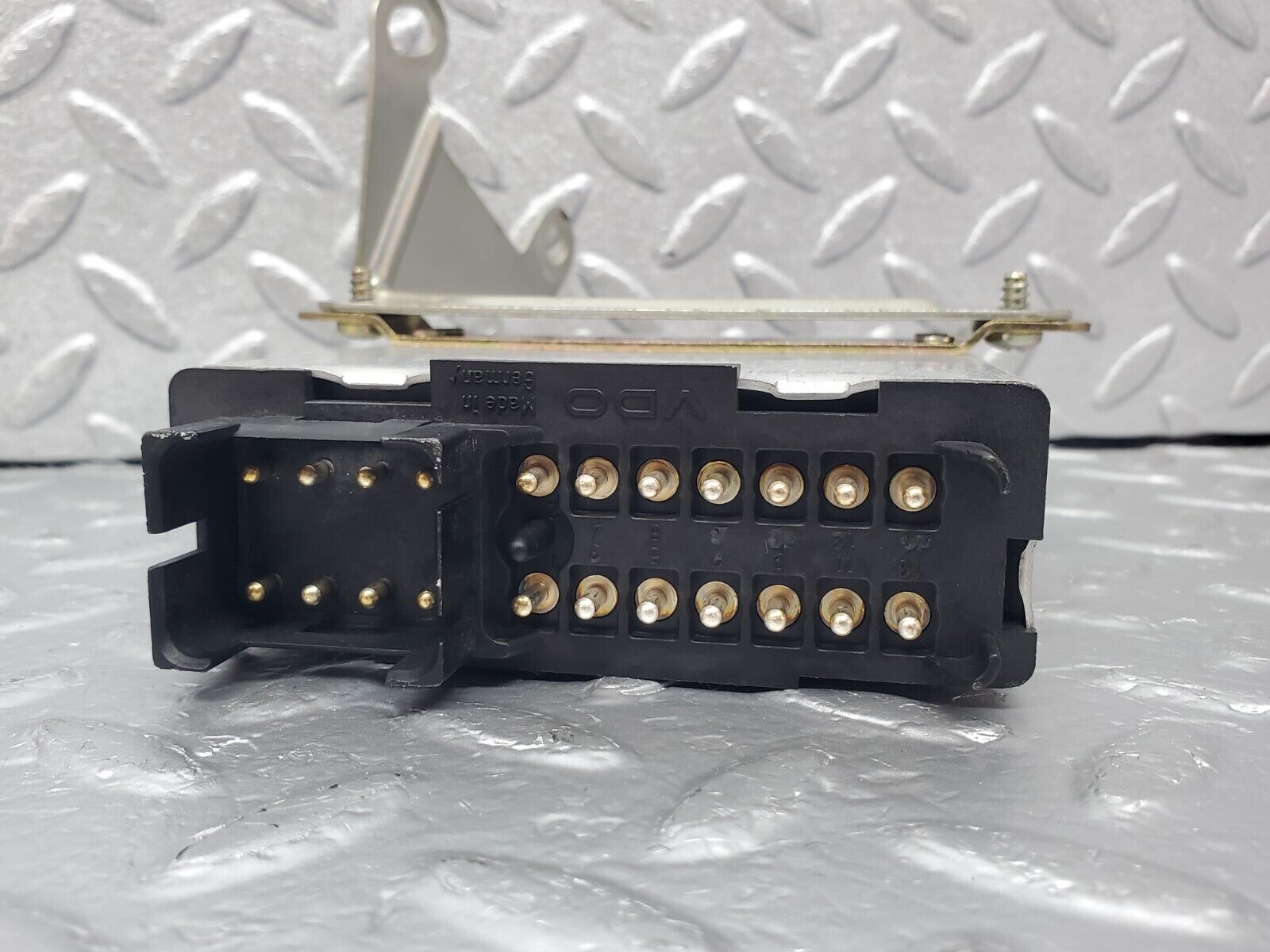 45583 Mercedes-Benz W126 420SE Cruise Control Module Unit 0055450532