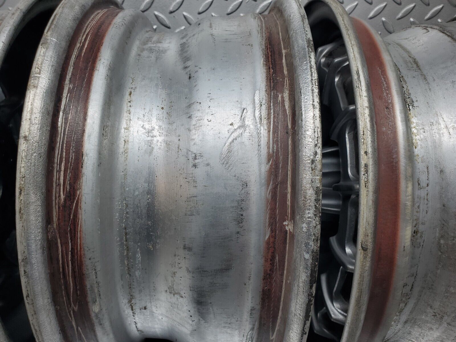 44556 Mercedes-Benz W123 Alloy Wheel Set Mexican Hat 6Jx14H2 ET30 1264001902