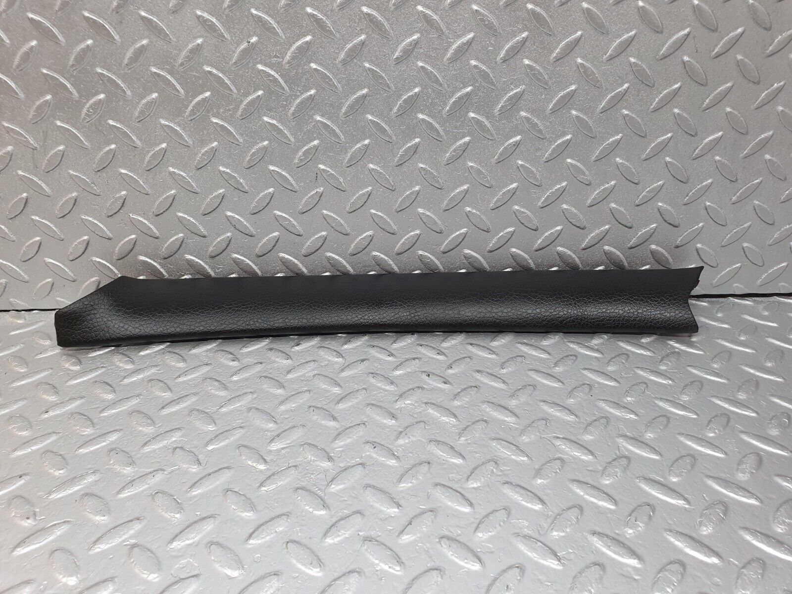 43187 Mercedes-Benz W108 280SE A Pillar Cover Left Side Black