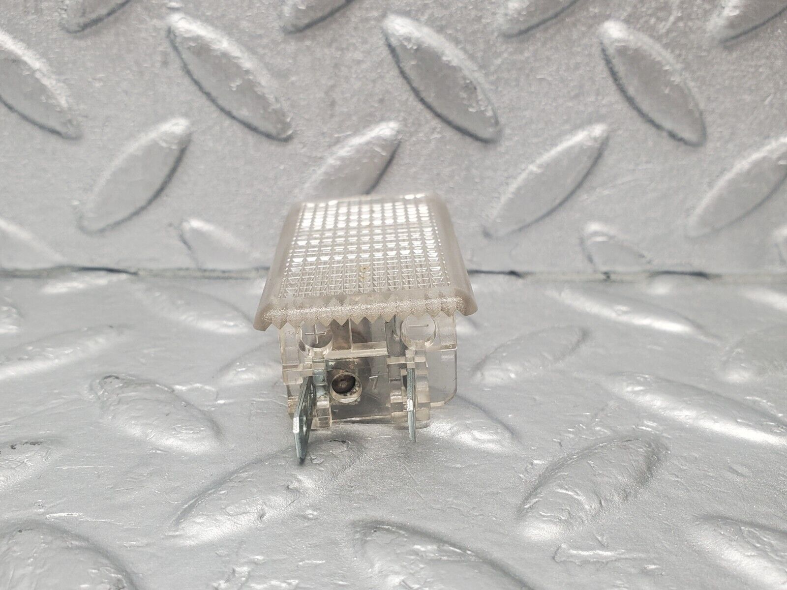 46044 Mercedes-Benz W126 420SE Glove Box Light