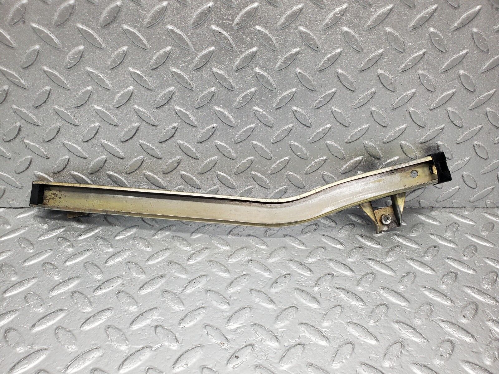 46354 Mercedes-Benz C123 280CE Coupe Rear Left Window Channel