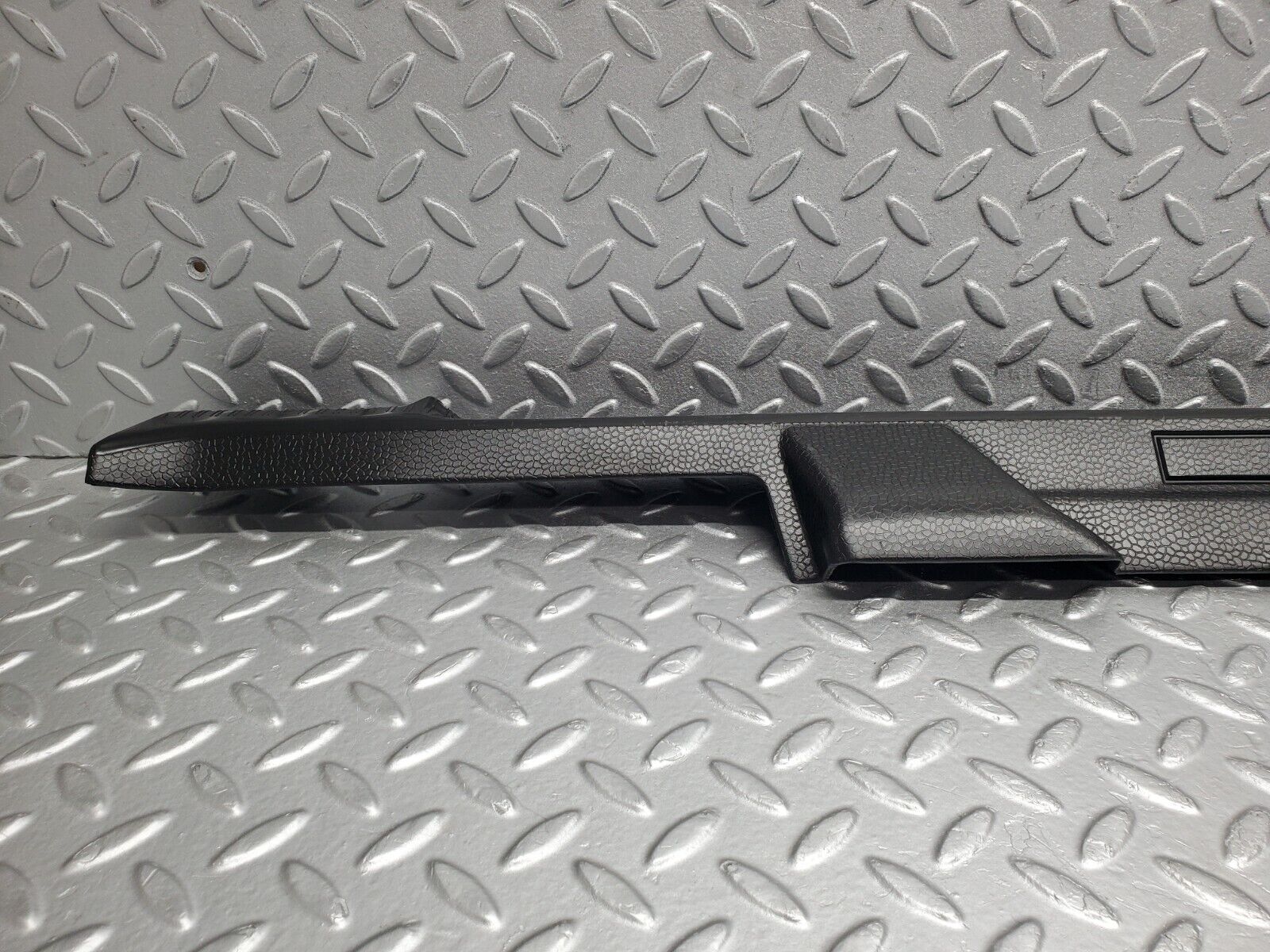 46888 Mercedes-Benz R129 320SL Coupe Trunk Boot Lock Cover Trim 1296981330 1296942225