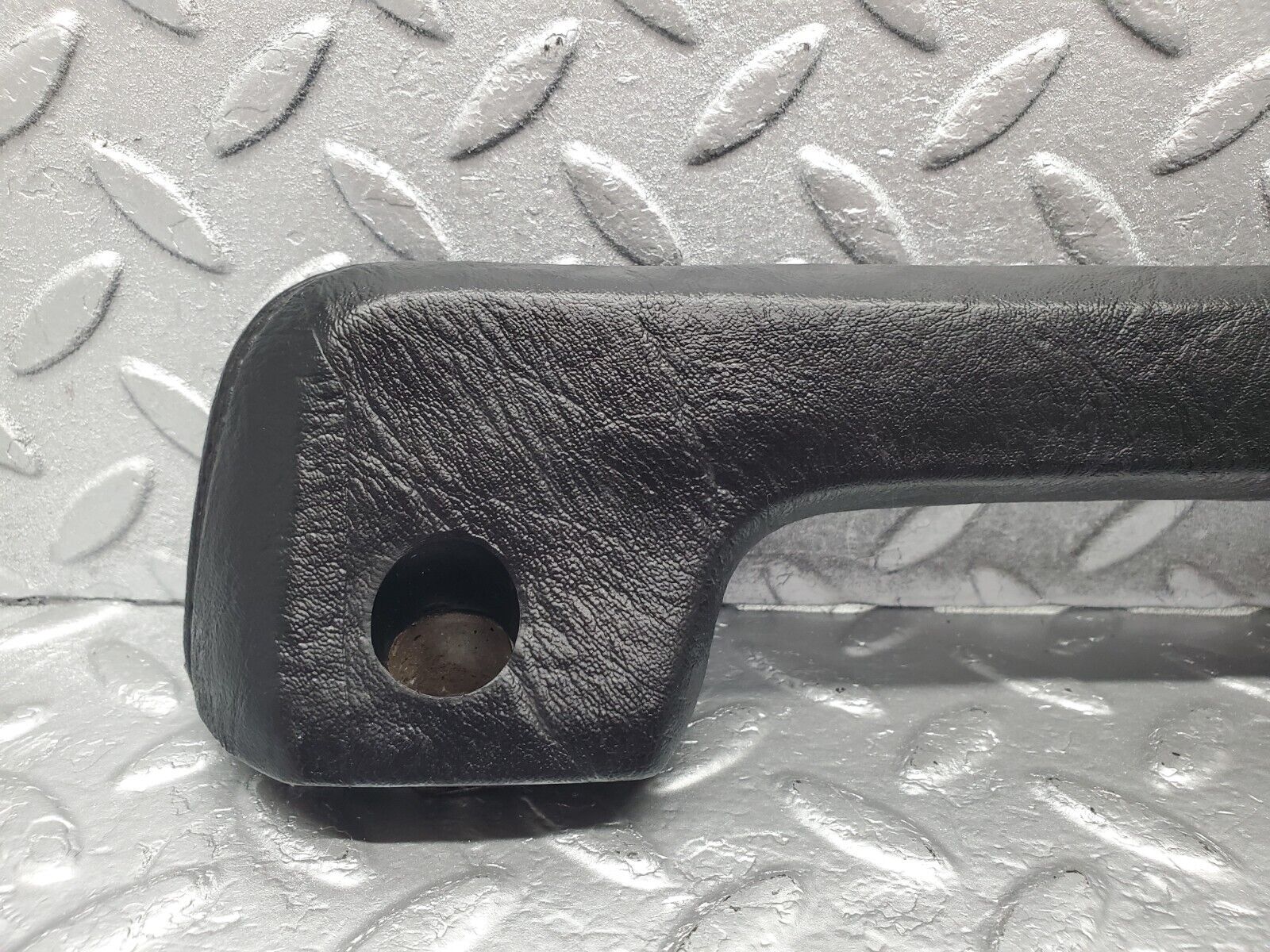 46344 Mercedes-Benz C123 280CE Coupe Front Right Interior Door Handle Black 1239702001