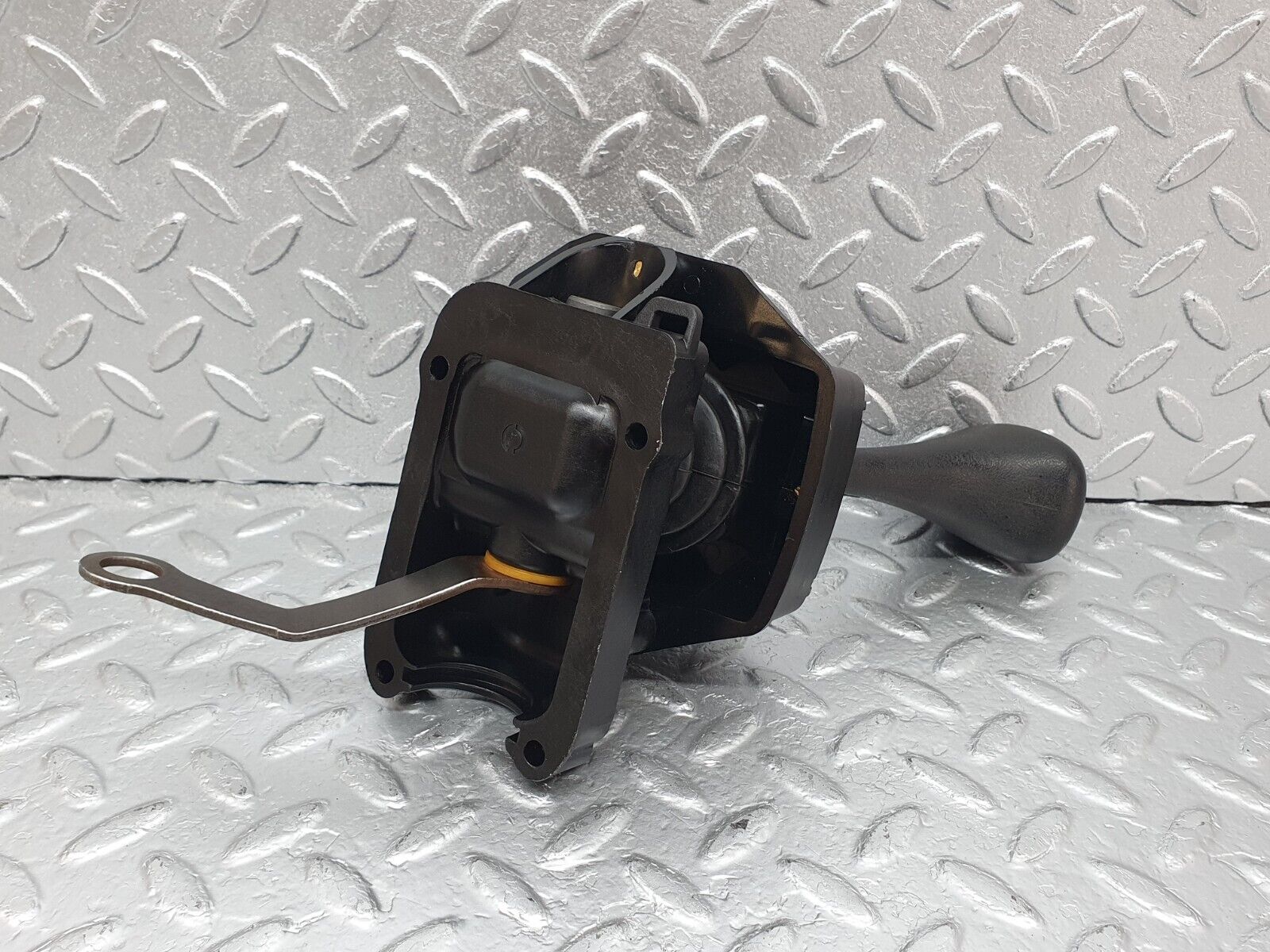 44132 Mercedes-Benz C123 230CE Coupe Automatic Gear Selector