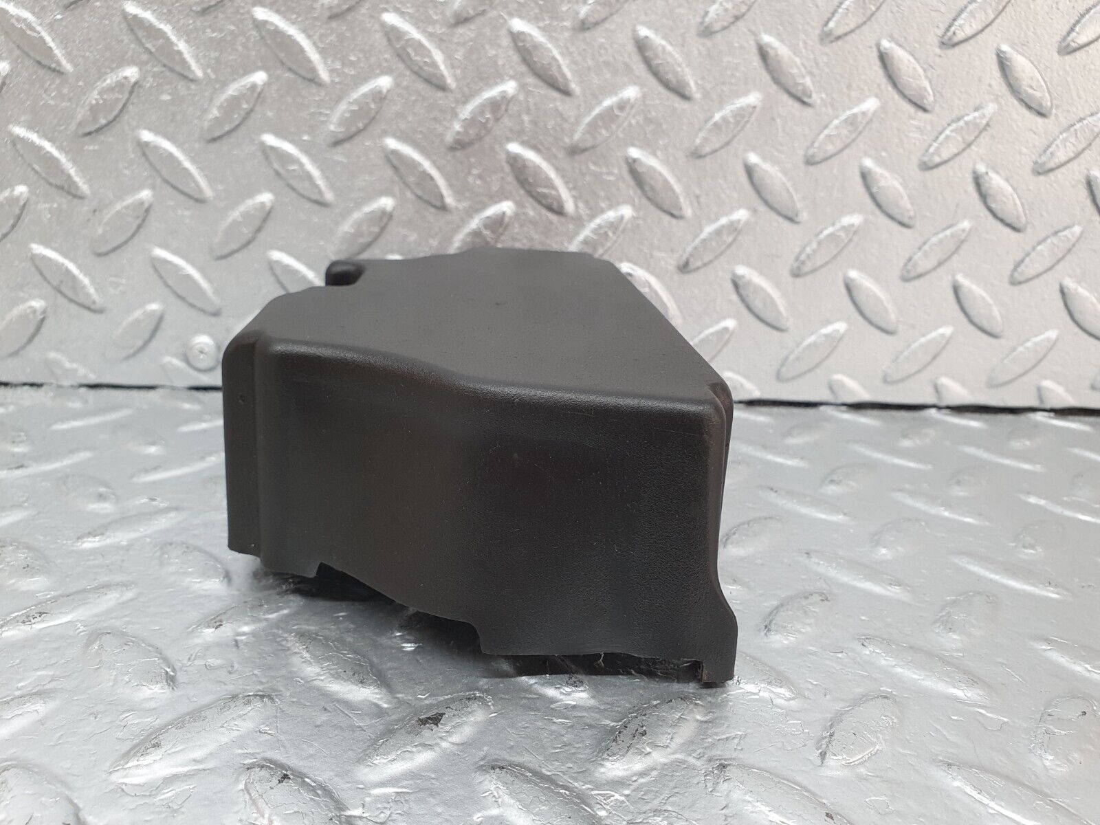 44137 Mercedes-Benz C123 230CE Coupe Fuse Box Relay Cover 1235450146