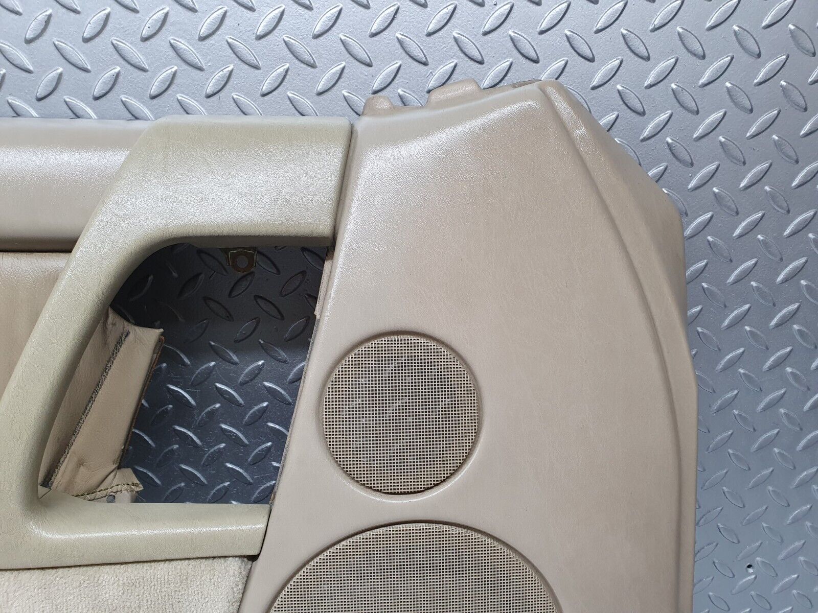 42272 Mercedes-Benz R129 320SL Coupe Front Left Door Card