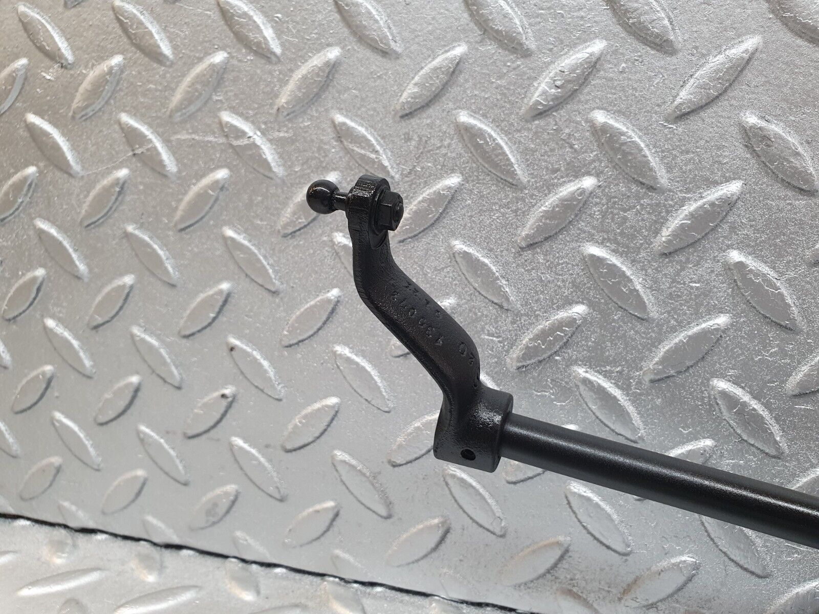 43445 Mercedes-Benz W108 280SE Throttle Linkage 1290721601