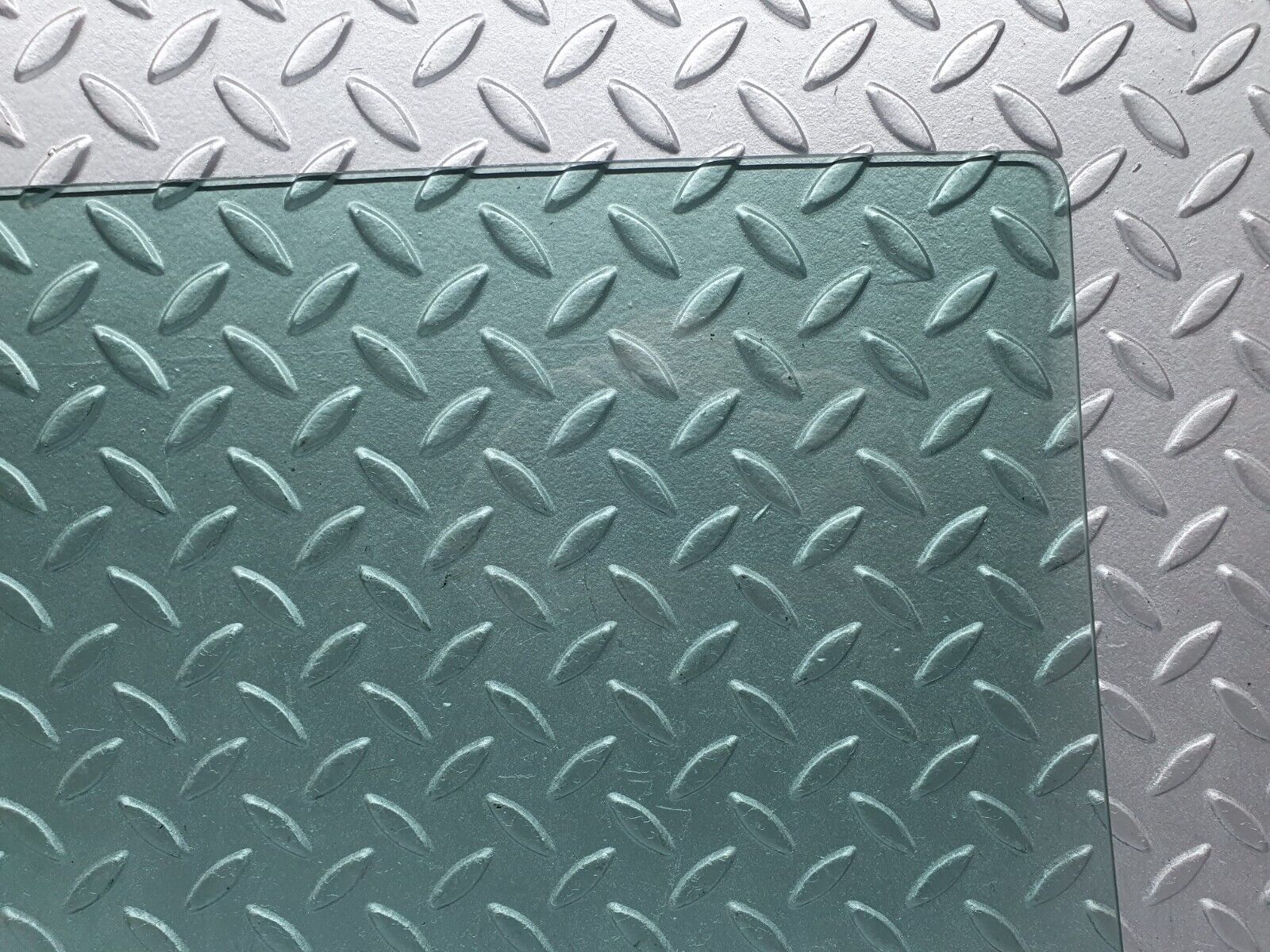 42817 Mercedes-Benz W201 190 2.0L Rear Left Door Window Glass