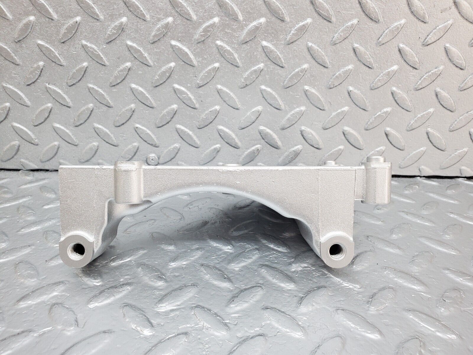 45080 Mercedes-Benz R129 300SL Coupe Alternator Generator Bracket 1031550435