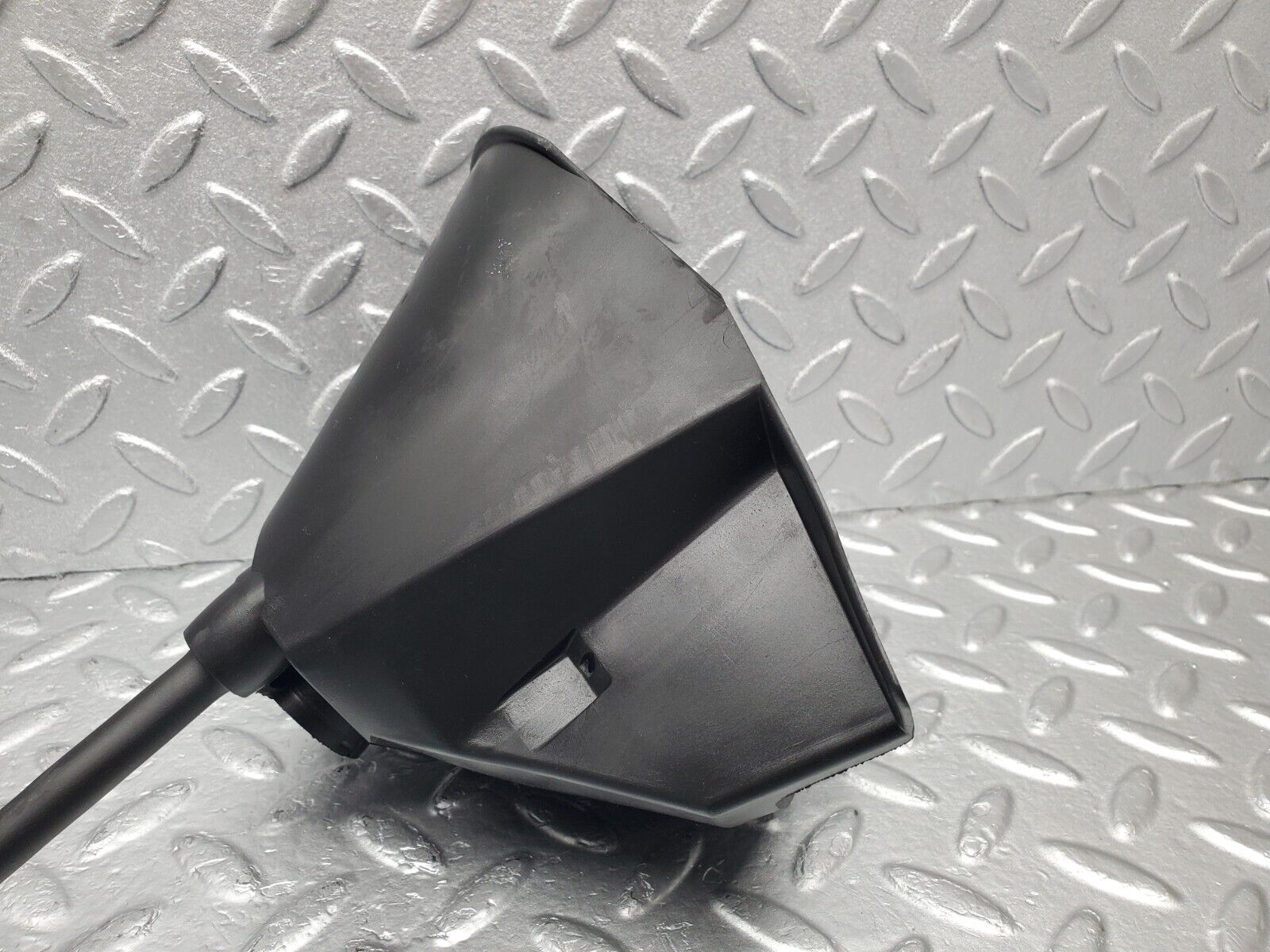 47020 Mercedes-Benz R129 320SL Coupe Roof Folding Lift Cylinder Cover Right Side 1297700462