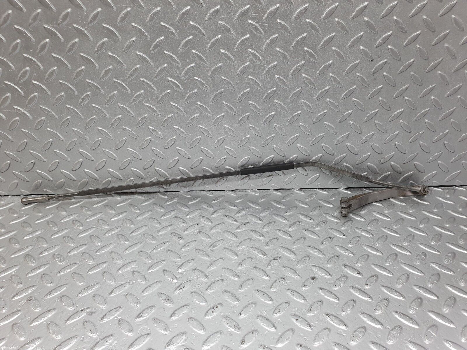 43446 Mercedes-Benz W108 280SE Automatic Gearbox Linkage Bracket