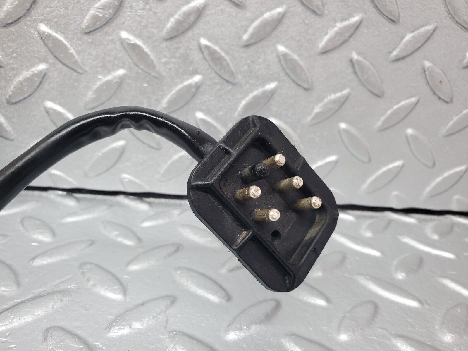 45793 Mercedes-Benz W126 420SE Wiper Motor Bosch 0390341086