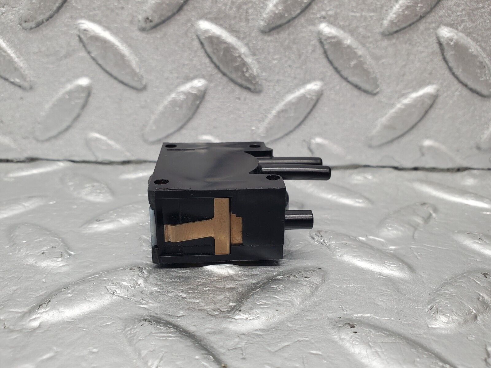 46546 Mercedes-Benz C123 280CE Coupe Headlight Level Switch 0008000473 0307650100