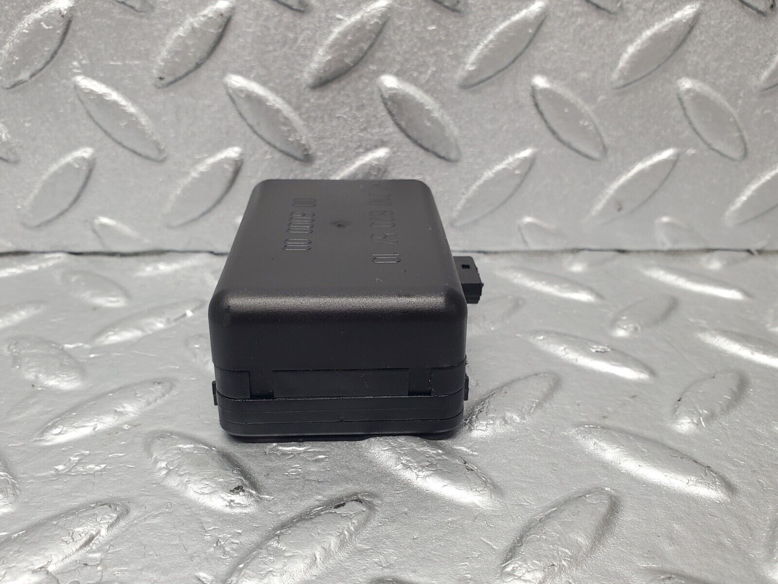 46788 Mercedes-Benz R129 320SL Coupe Rain Sensor 2108205710