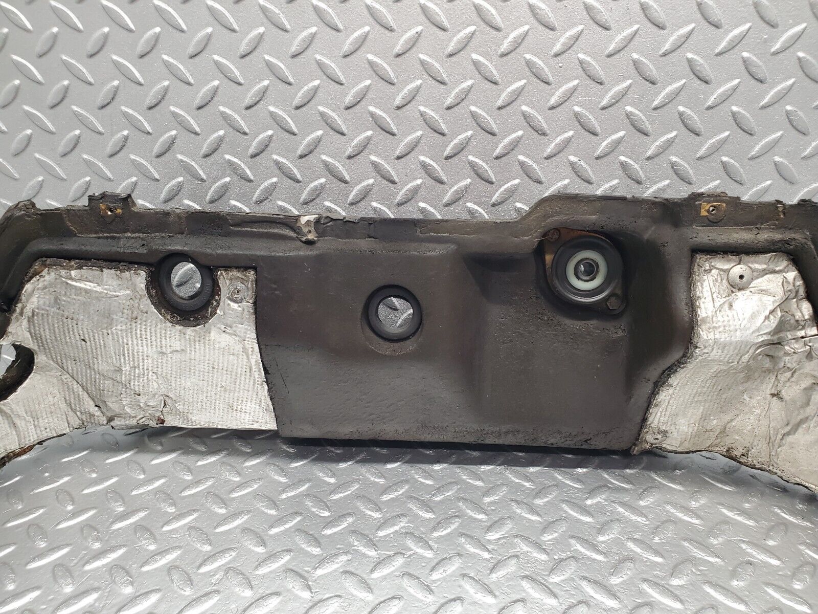 46017 Mercedes-Benz W126 420SE Firewall Heat Shield