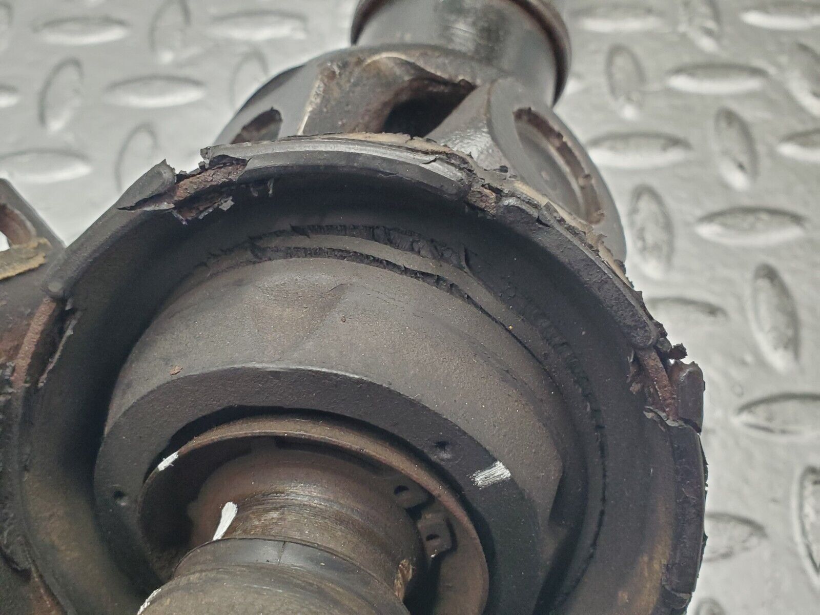 46511 Mercedes-Benz C123 280CE Coupe Cardan Shaft Prop Shaft 1164110215 1234100981