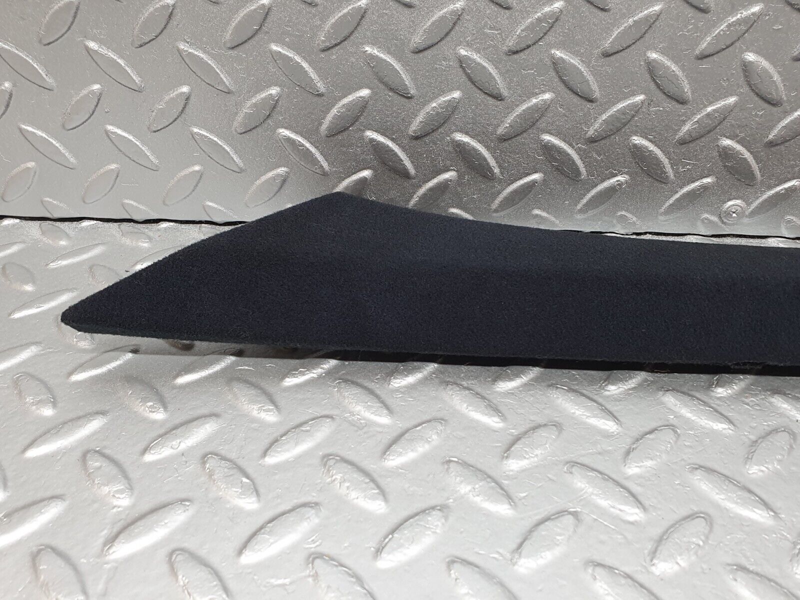 41760 Mercedes-Benz W202 C200 A Pillar Trim Cover Left Side Grey 2026920189