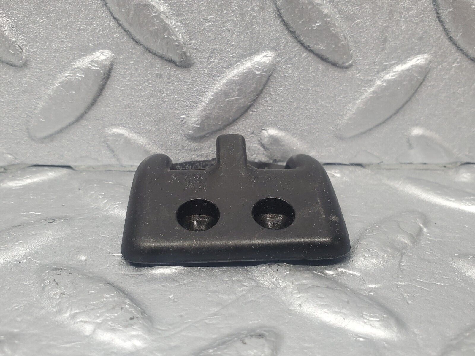 46042 Mercedes-Benz W126 420SE Glove Box Lock Latch 1266890025