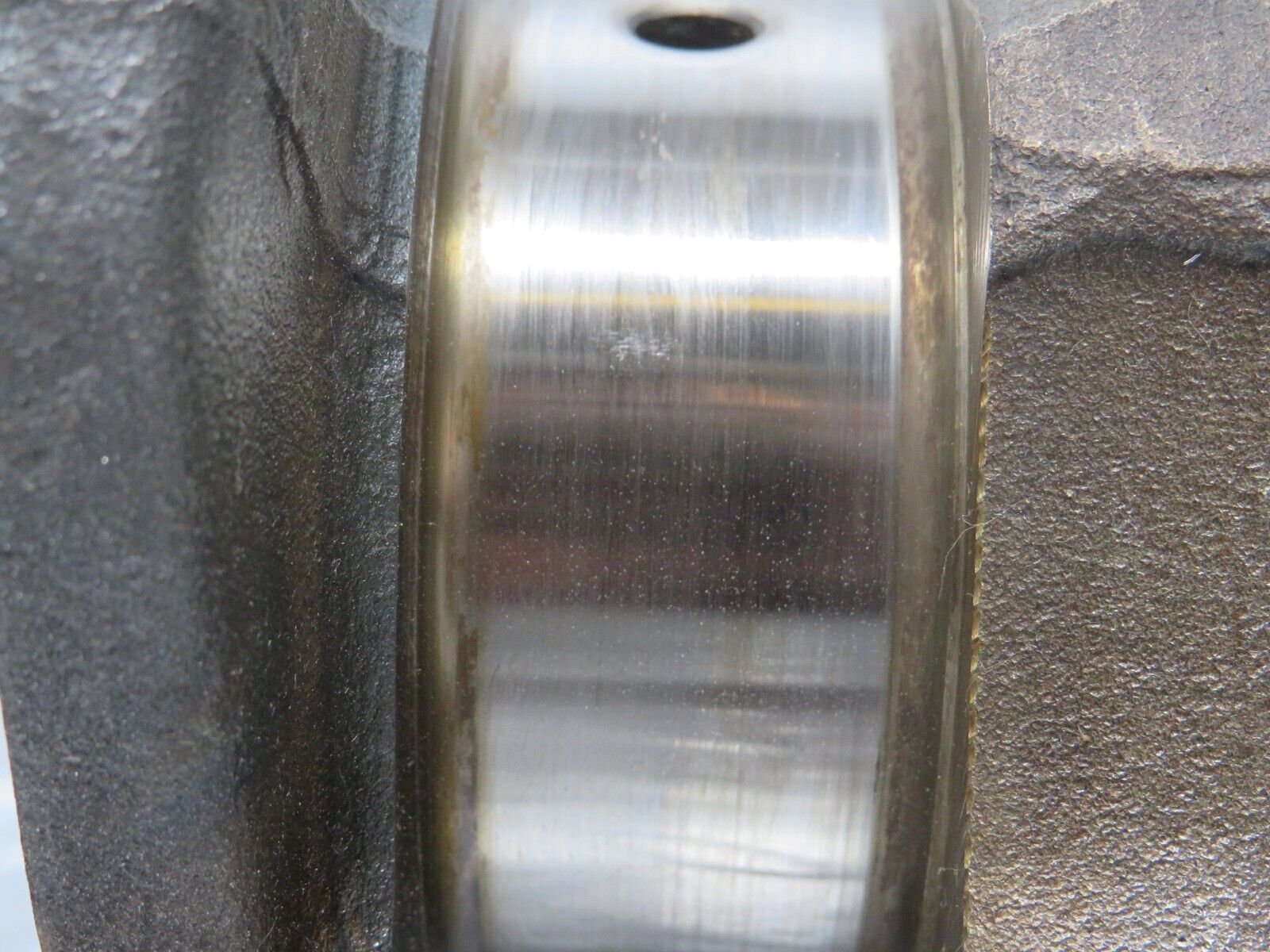 40152 Mercedes-Benz R107 350SL Crankshaft 1160311401