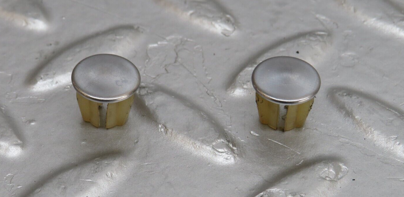 35685 Mercedes-Benz R107 280SL Headlight Washer Nozzle Chrome Plug 2x