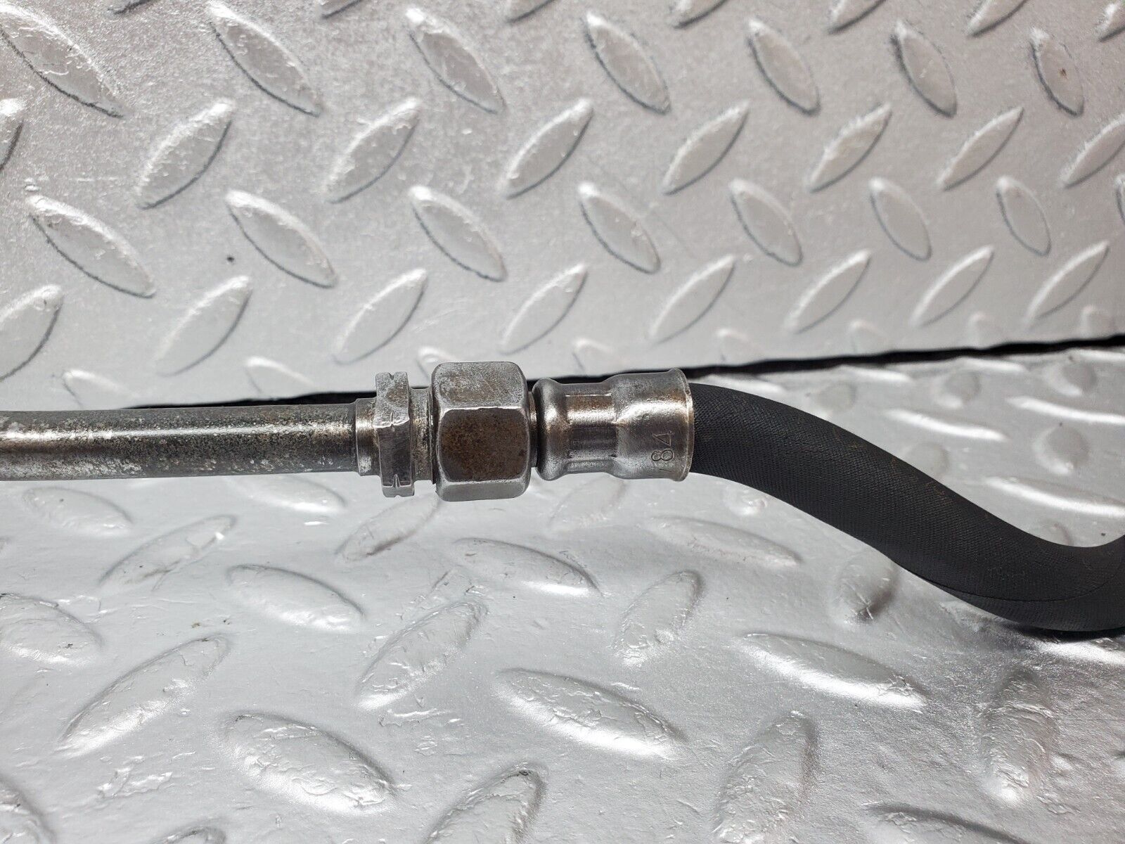 45459 Mercedes-Benz 280E M110.988 Gearbox Oil Hose Pipe