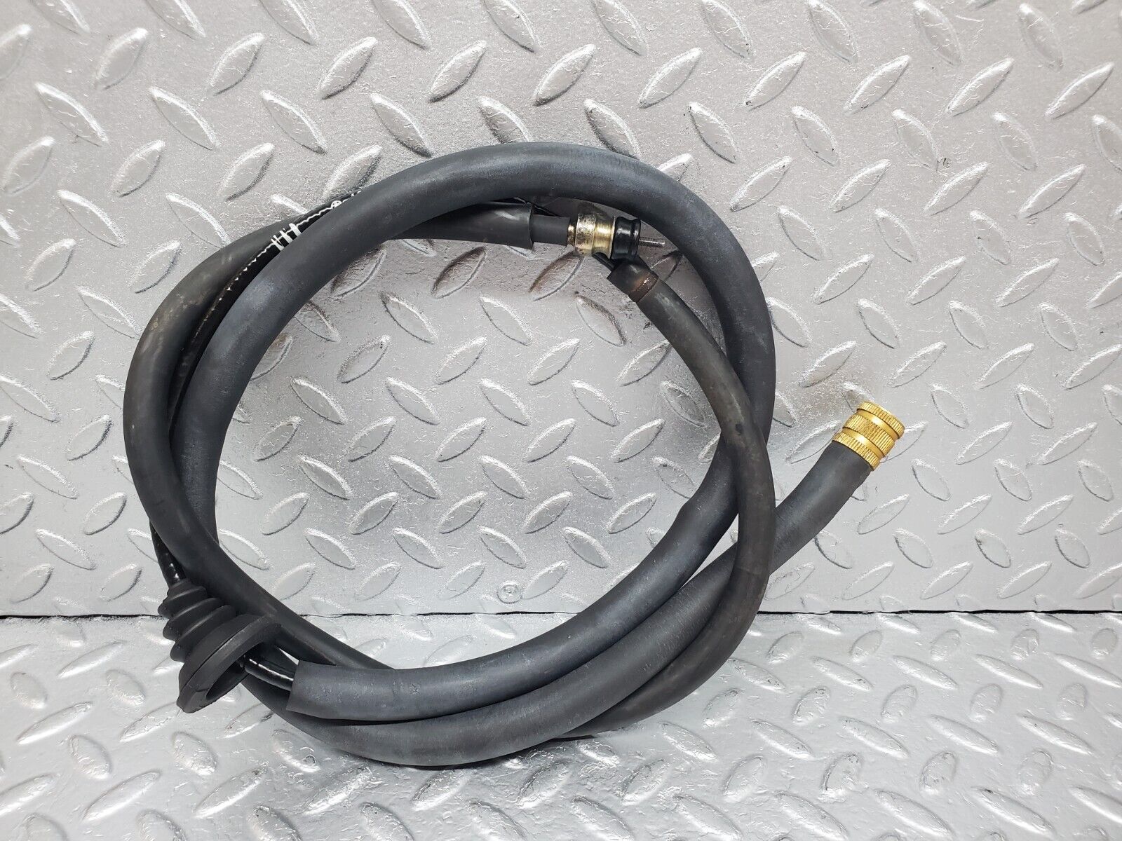 44841 Mercedes-Benz W124 220E Speedometer Cable Automatic Gearbox 1245400568