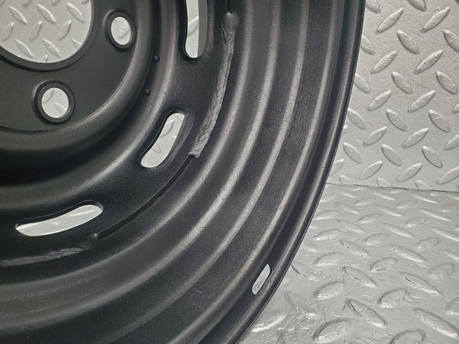 46127 Mercedes-Benz 190SL Steel Wheel 5Kx13-B