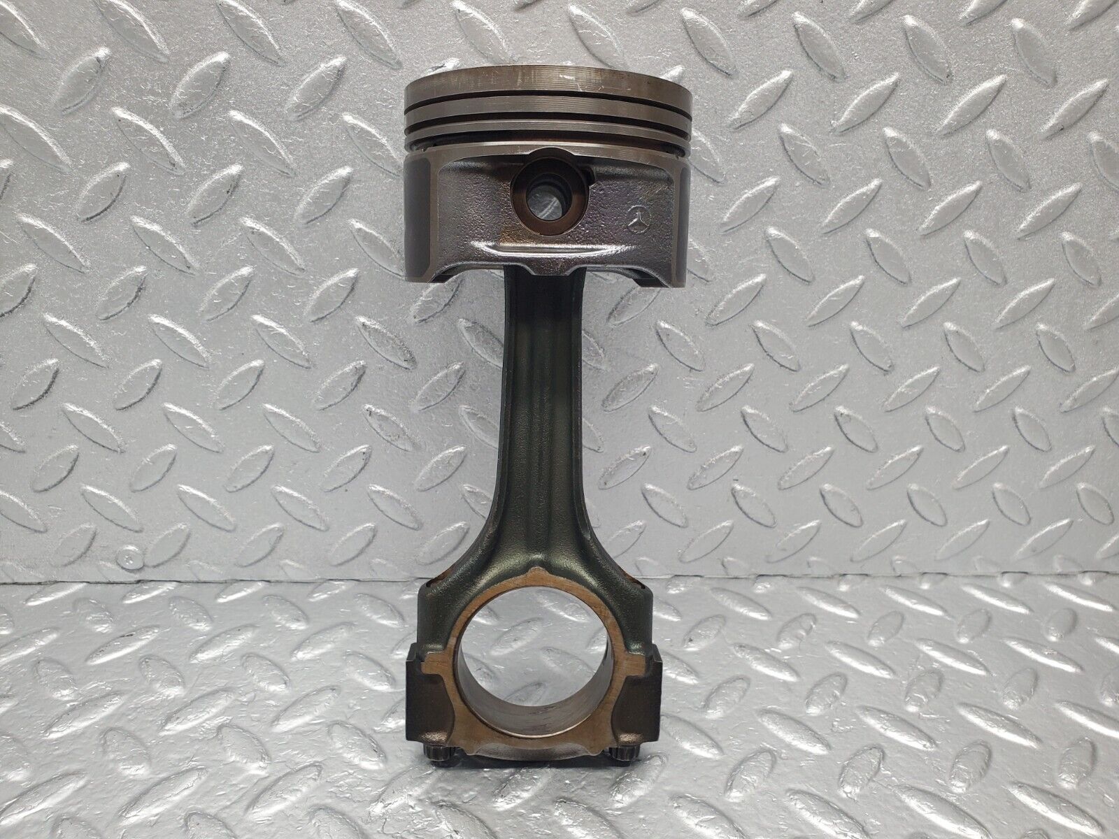 46225 Mercedes-Benz W124 280E Piston With Connecting Rod 1/94 B 74